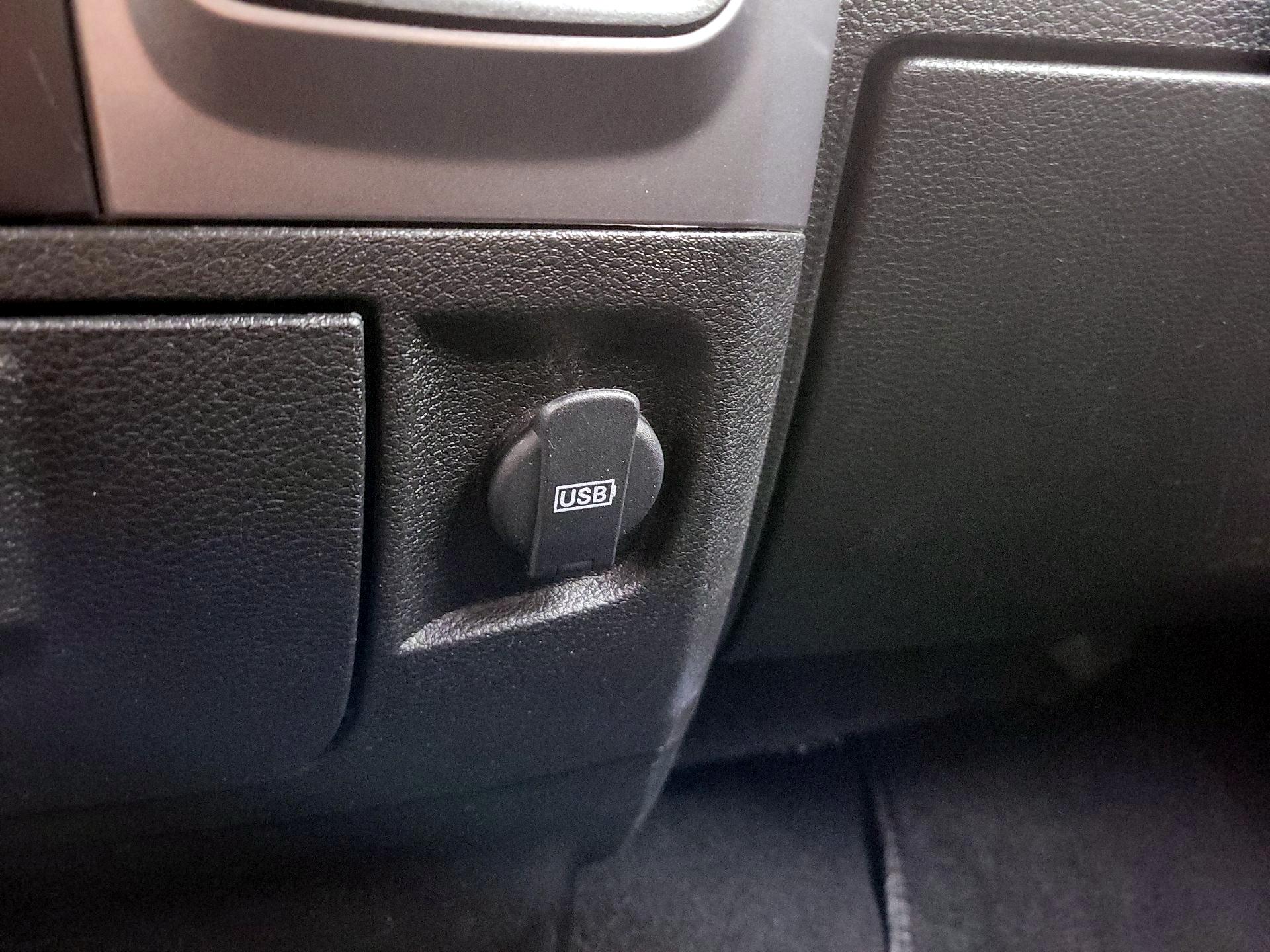 Thumbnail: 2024 RAM 1500 Classic - 18