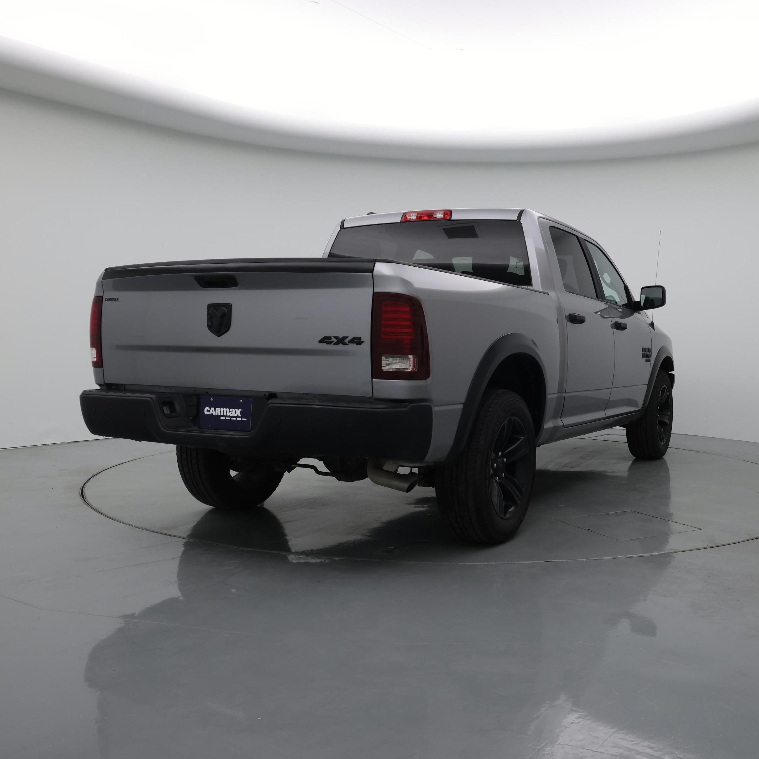 Thumbnail: 2024 RAM 1500 Classic - 8