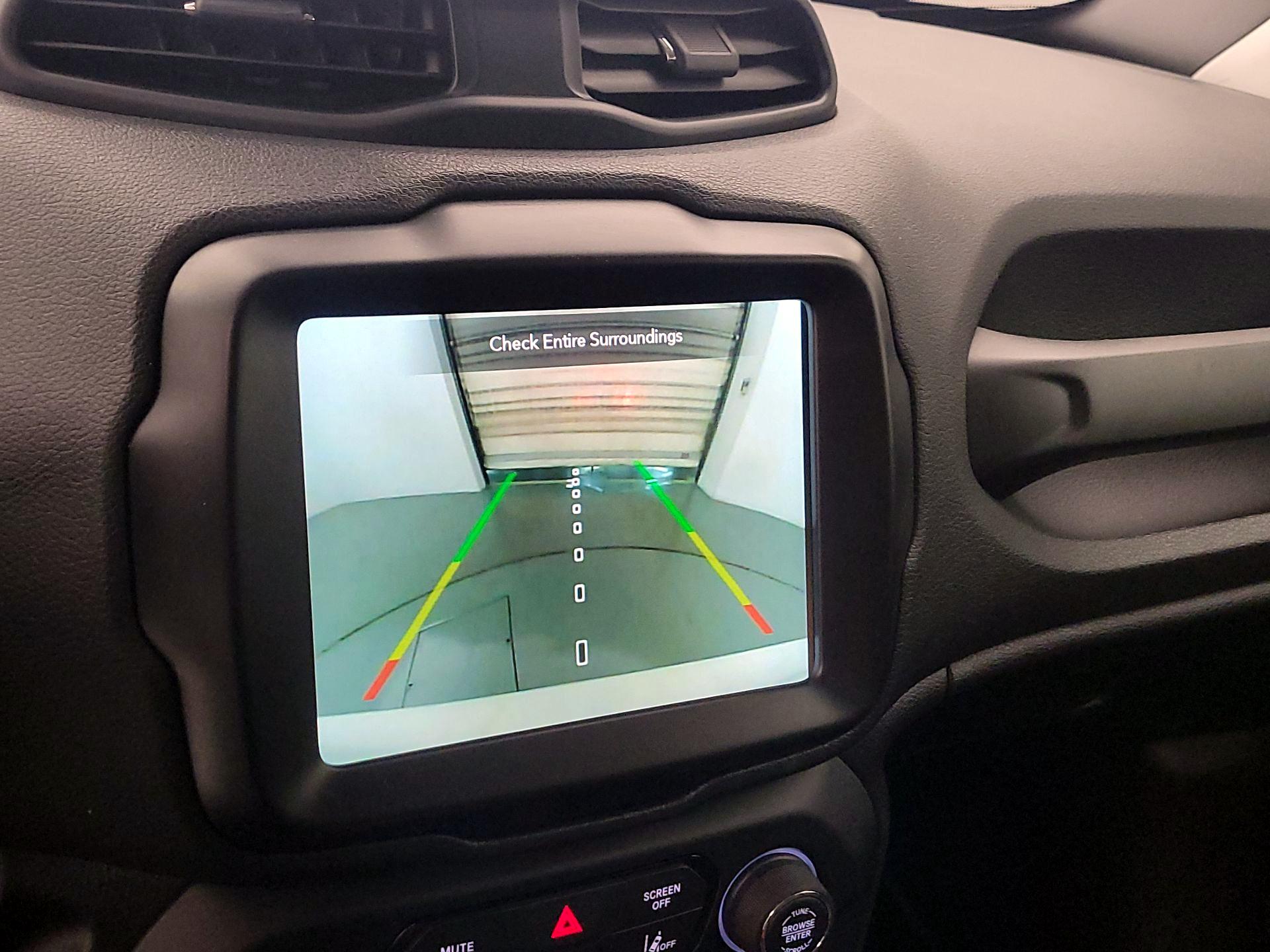 Thumbnail: 2023 Jeep Renegade - 15