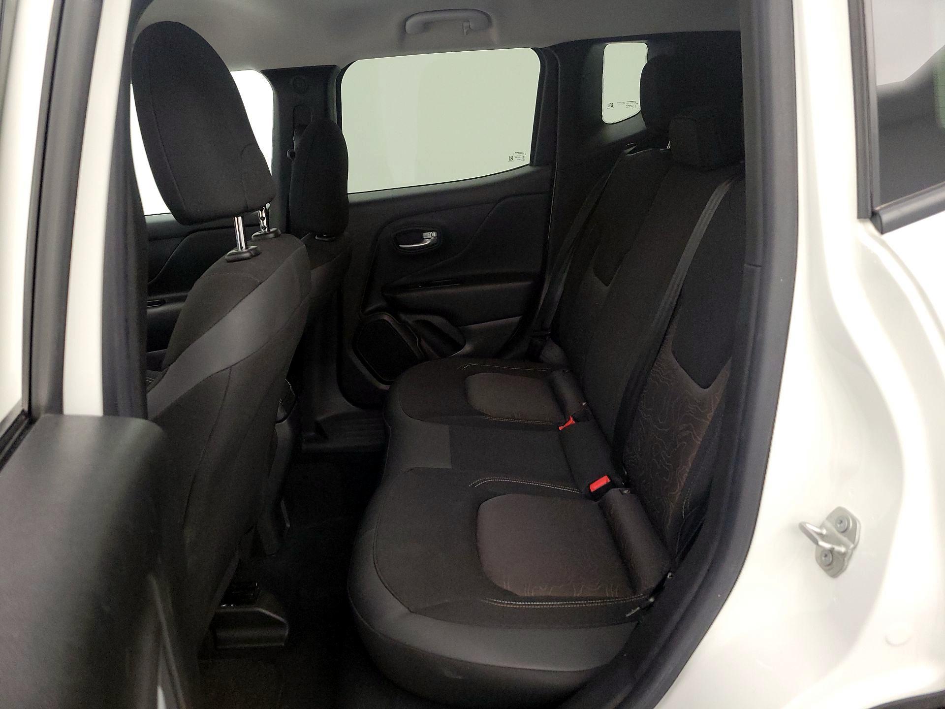 Thumbnail: 2023 Jeep Renegade - 20