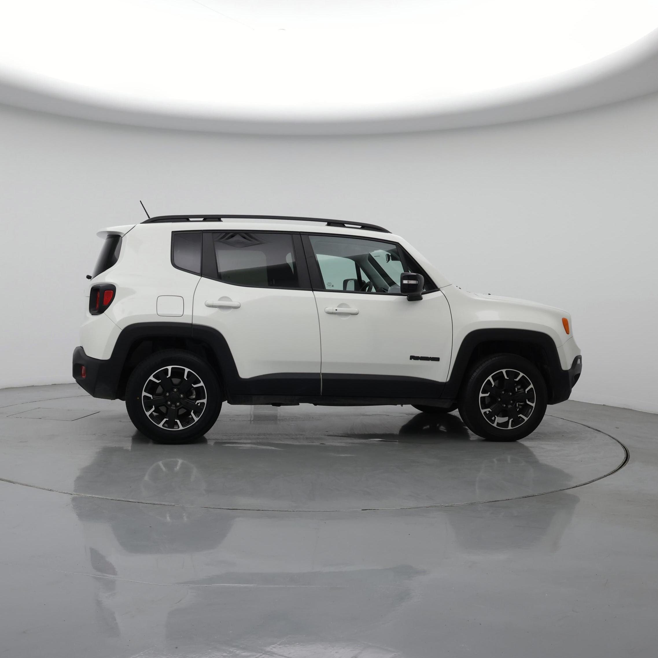 Thumbnail: 2023 Jeep Renegade - 7