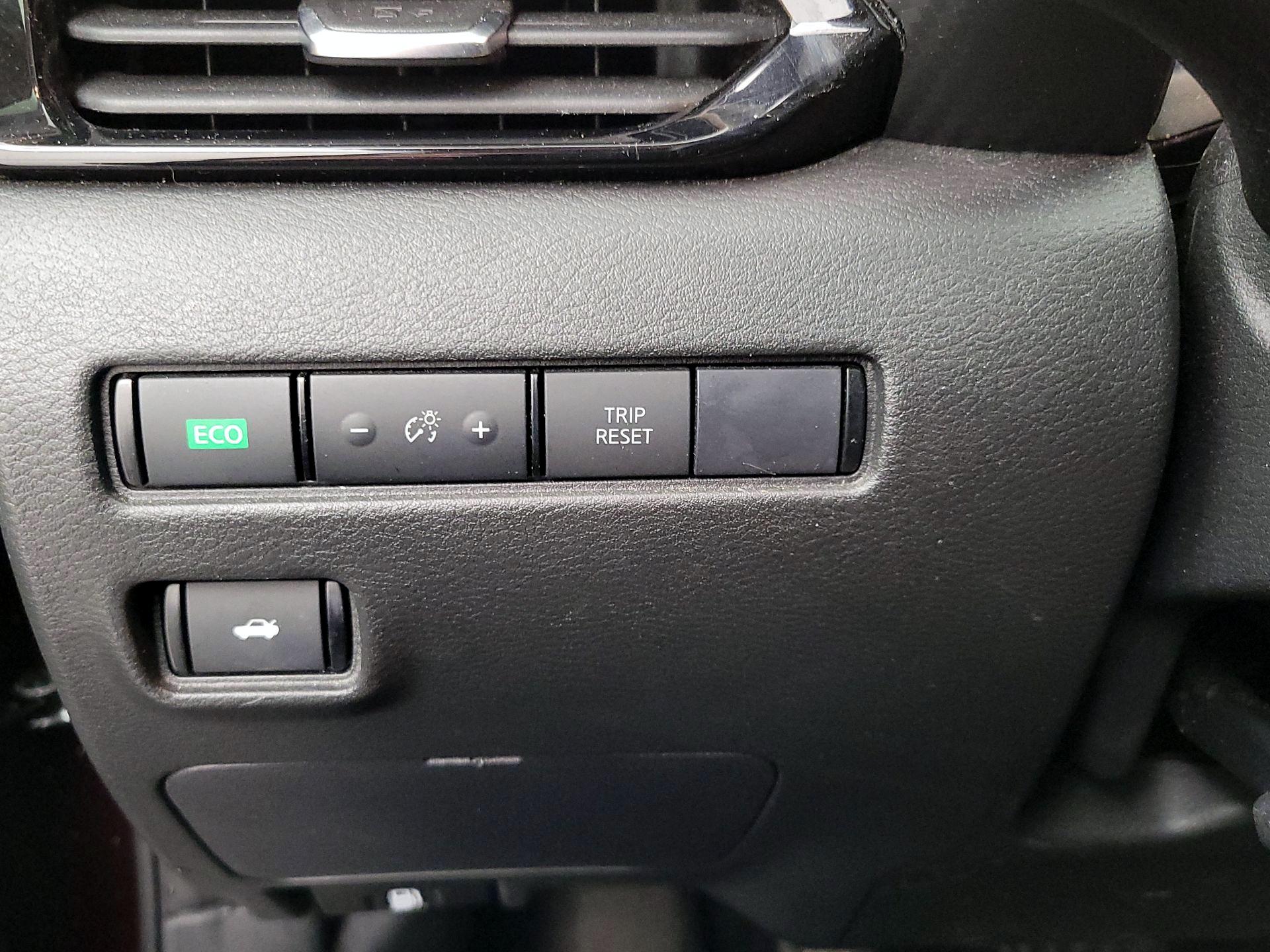 Thumbnail: 2023 Nissan Sentra - 13