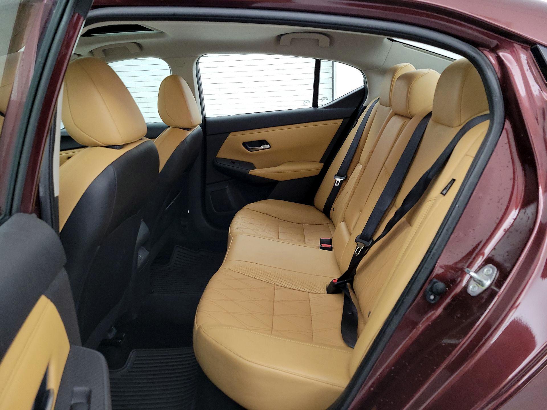 Thumbnail: 2023 Nissan Sentra - 20