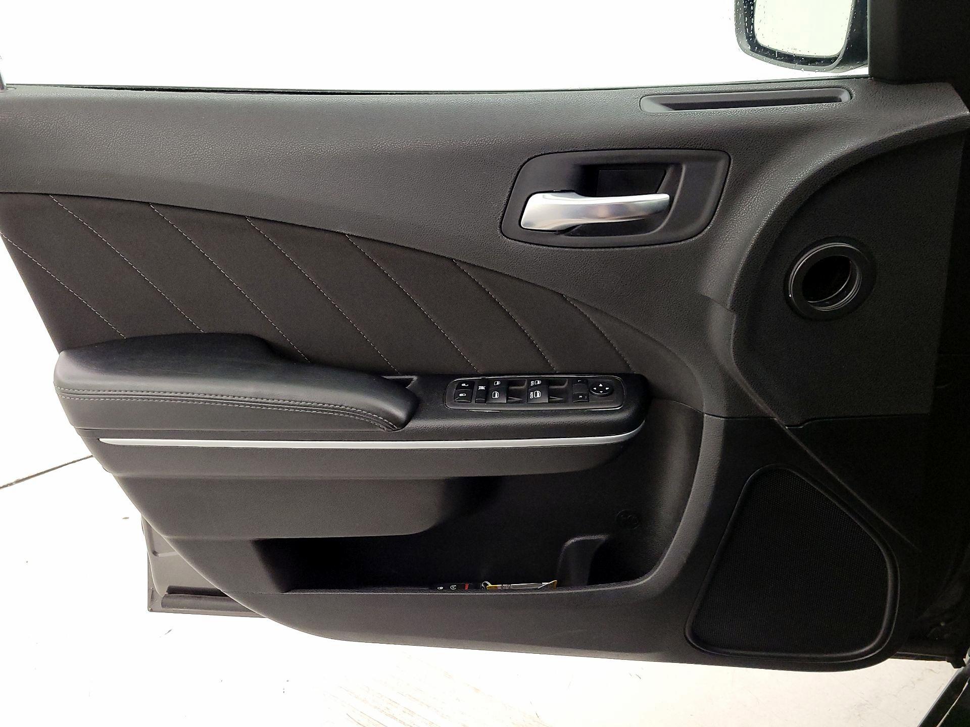 Thumbnail: 2022 Dodge Charger - 12