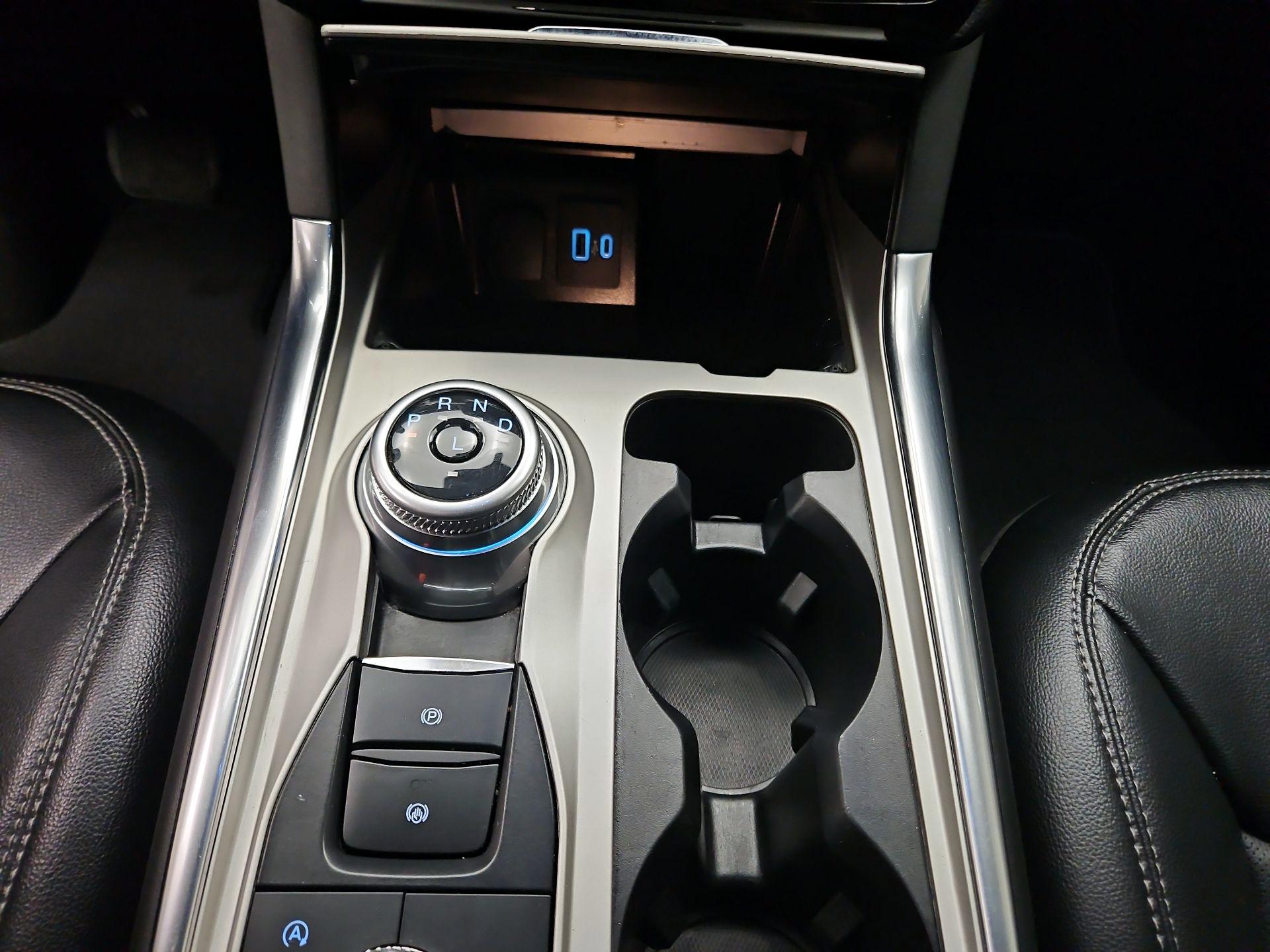 Thumbnail: 2023 Ford Explorer - 18