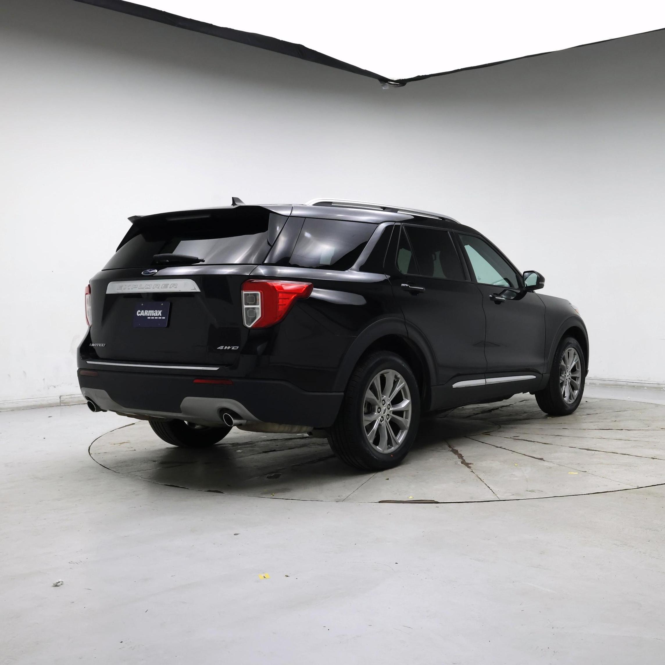 Thumbnail: 2023 Ford Explorer - 8