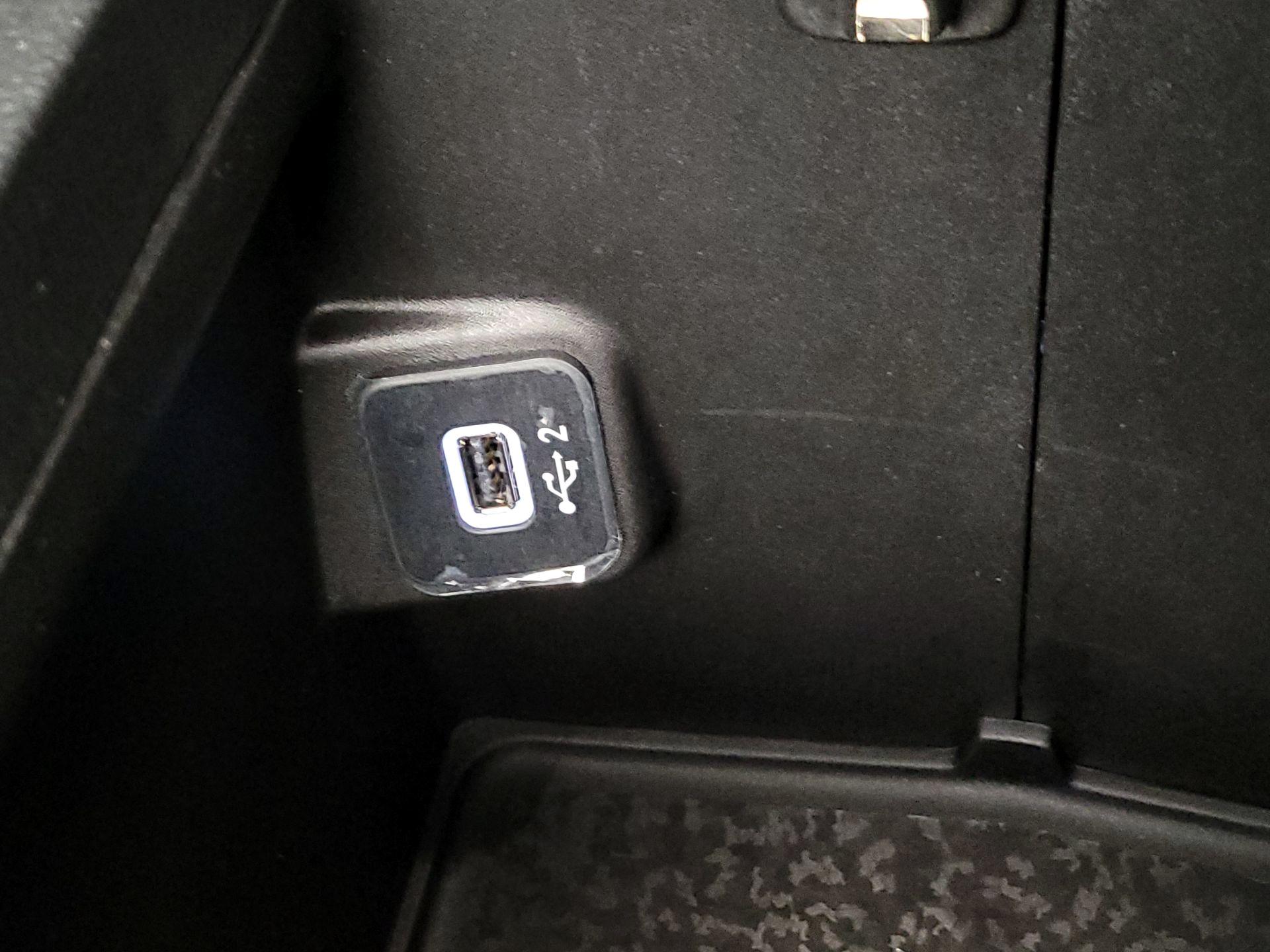 Thumbnail: 2021 Jeep Wrangler - 19