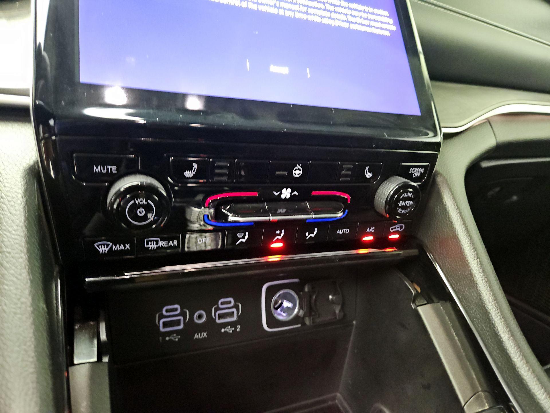 Thumbnail: 2023 Jeep Grand Cherokee - 17