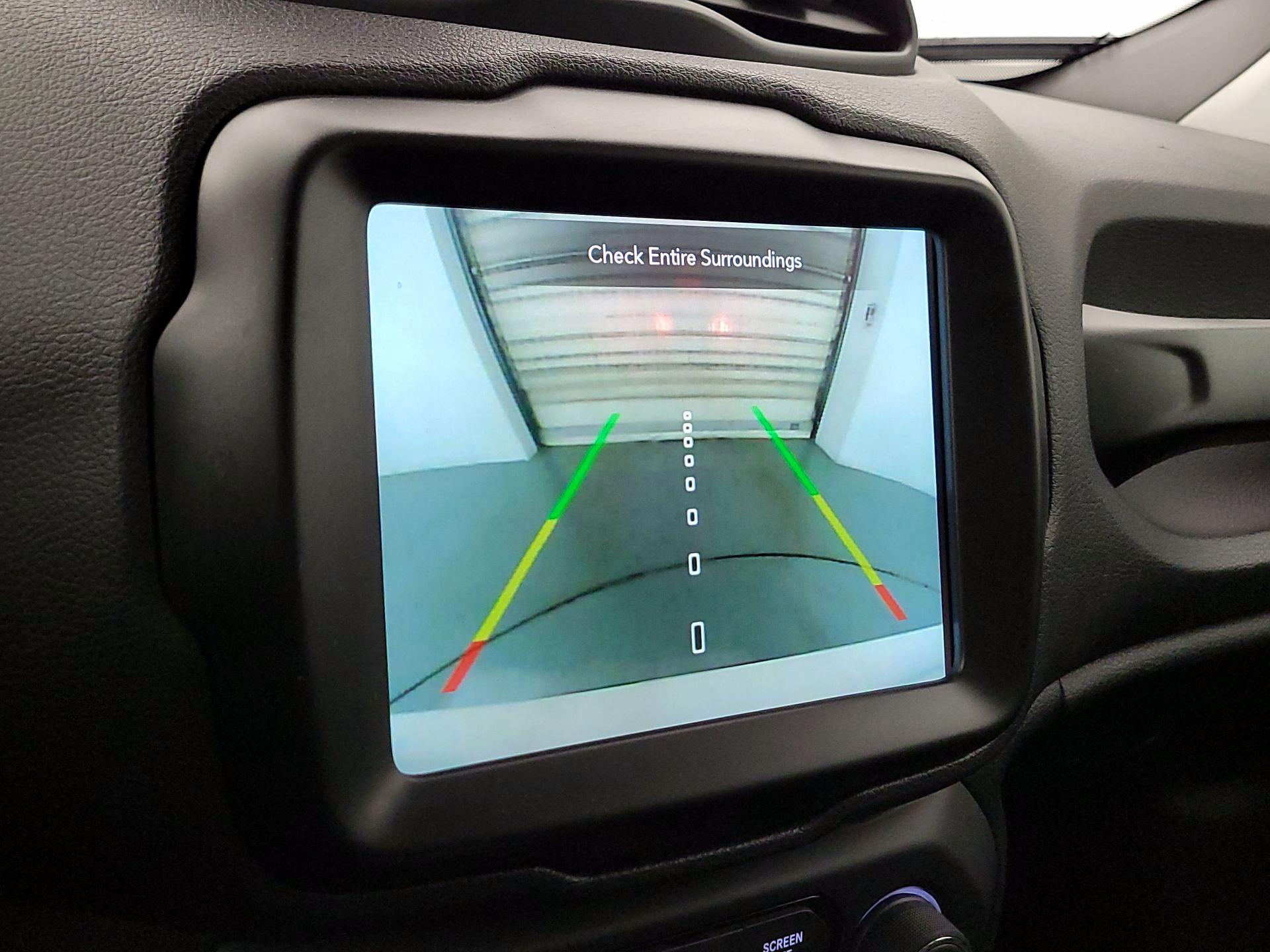 Thumbnail: 2023 Jeep Renegade - 15