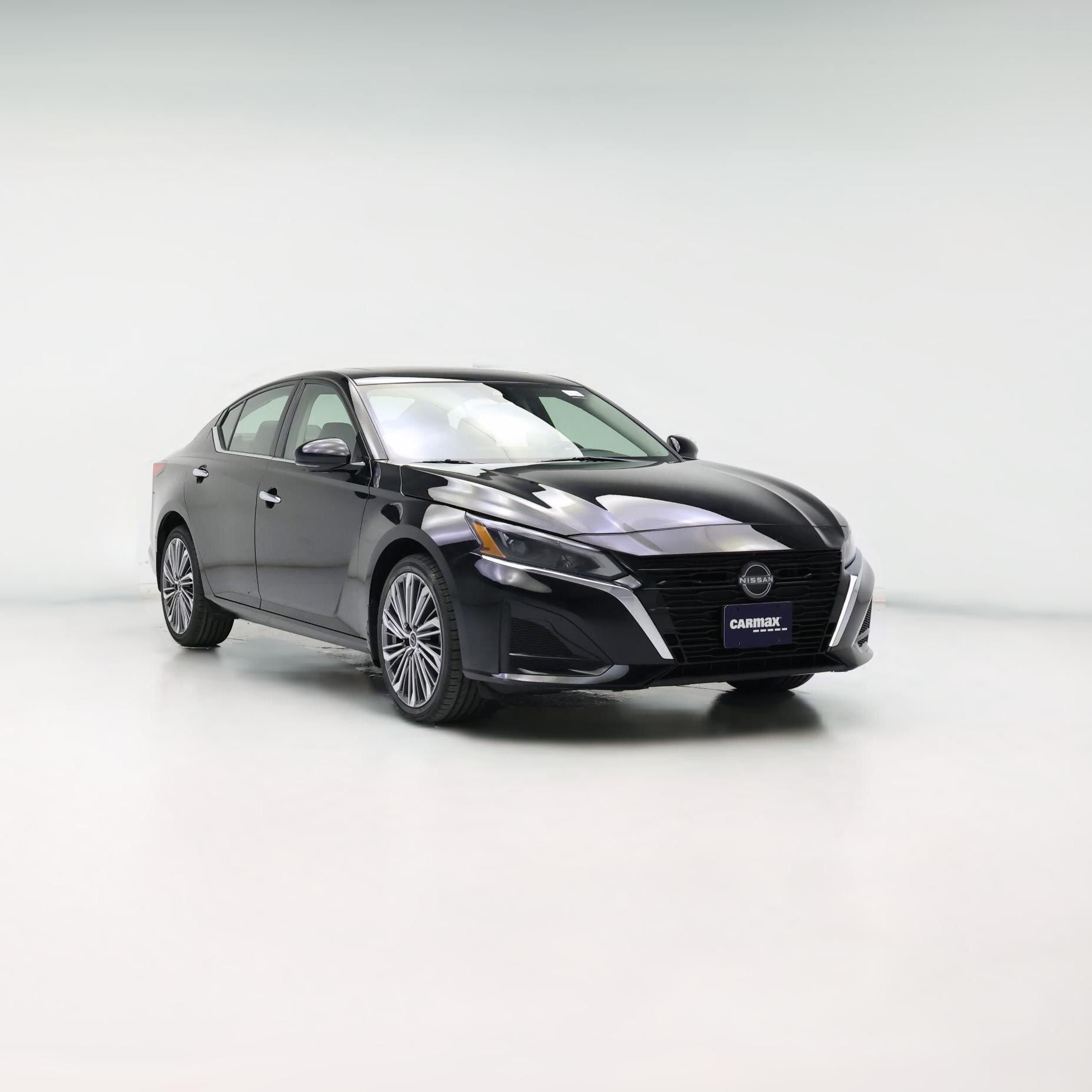 Thumbnail: 2023 Nissan Altima - 1