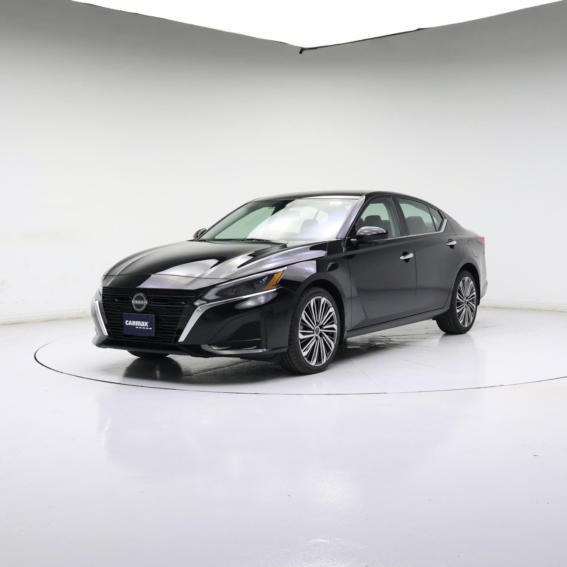 Thumbnail: 2023 Nissan Altima - 4