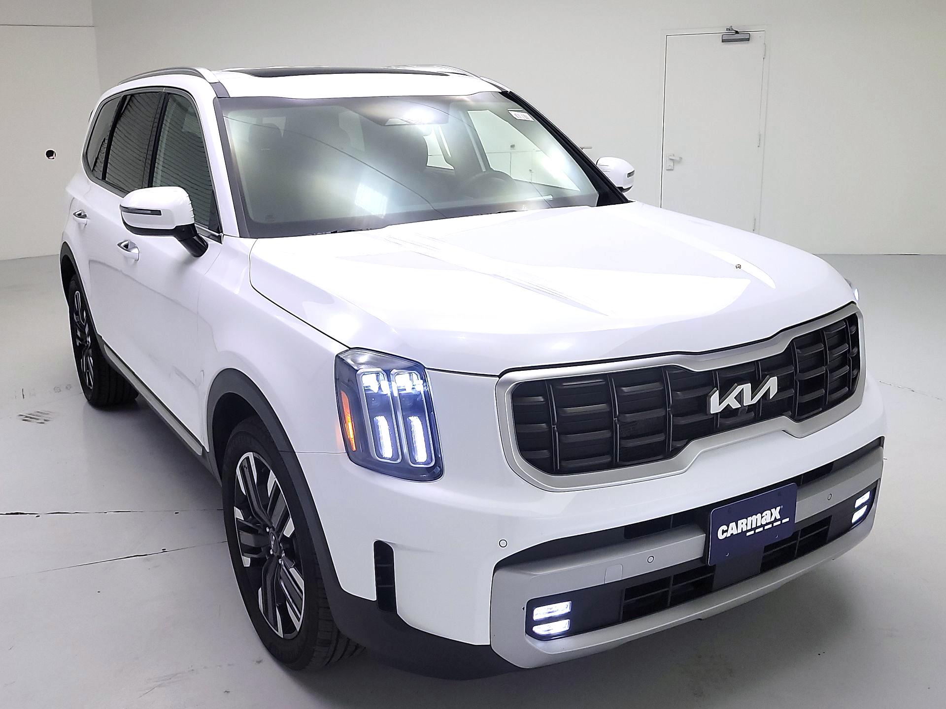 Thumbnail: 2023 Kia Telluride - 1