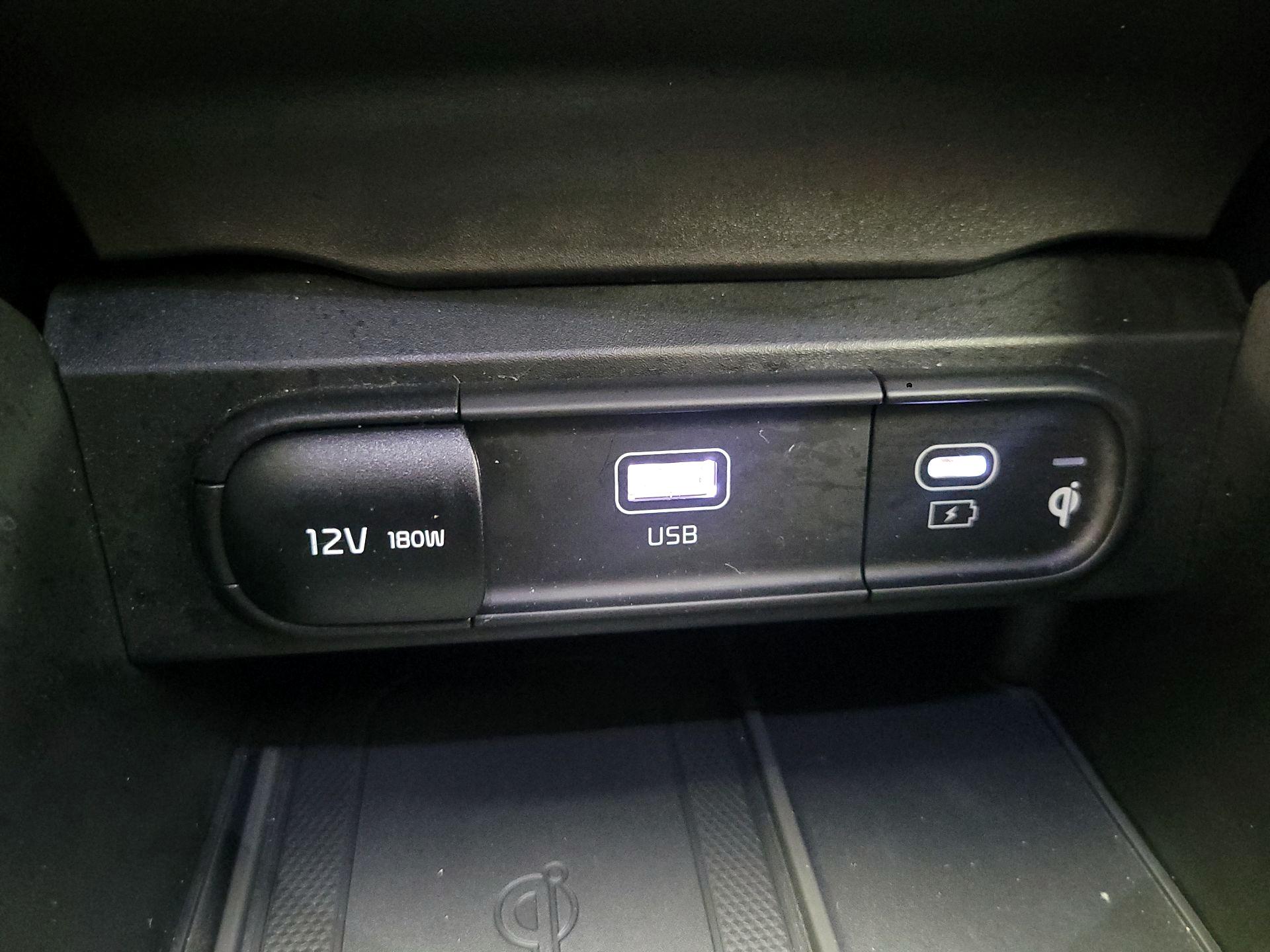 Thumbnail: 2023 Kia Telluride - 17