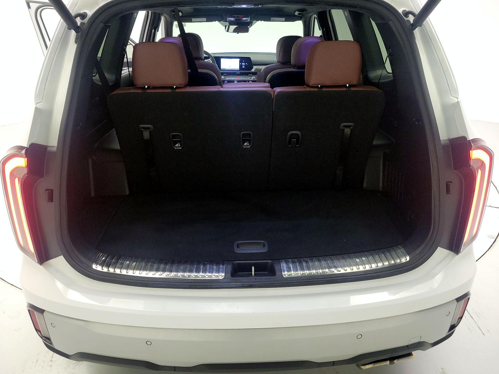 Thumbnail: 2023 Kia Telluride - 20