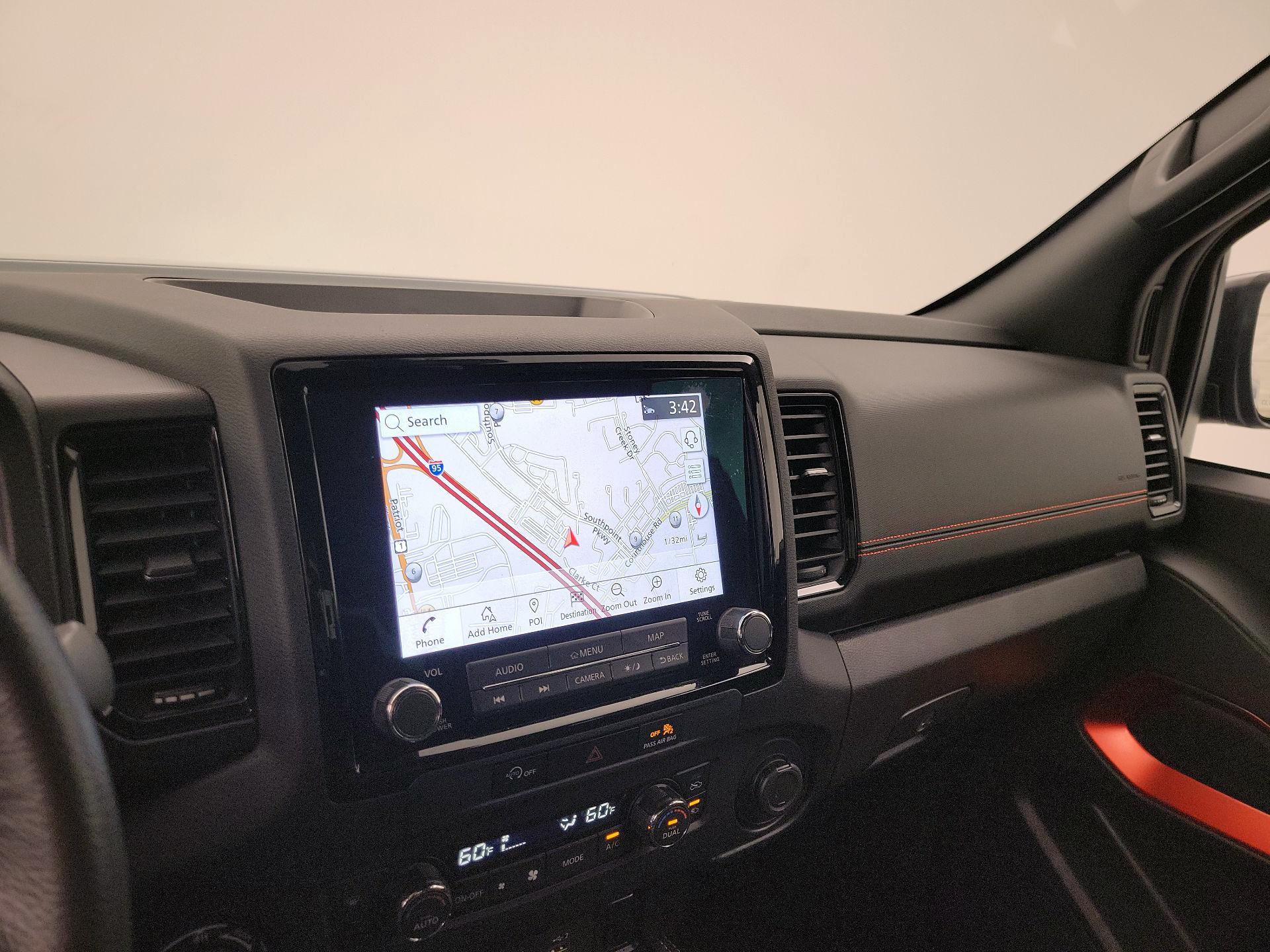 Thumbnail: 2024 Nissan Frontier - 14