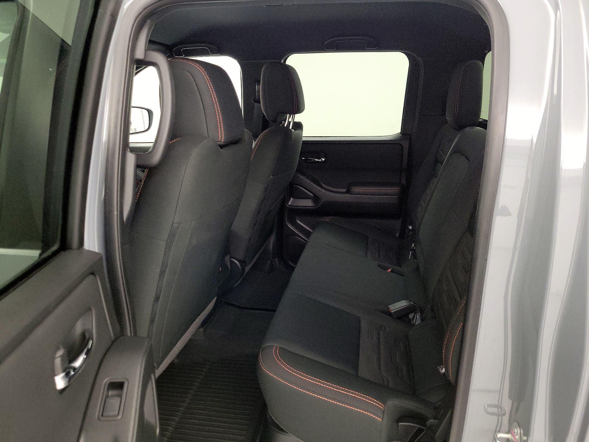 Thumbnail: 2024 Nissan Frontier - 20