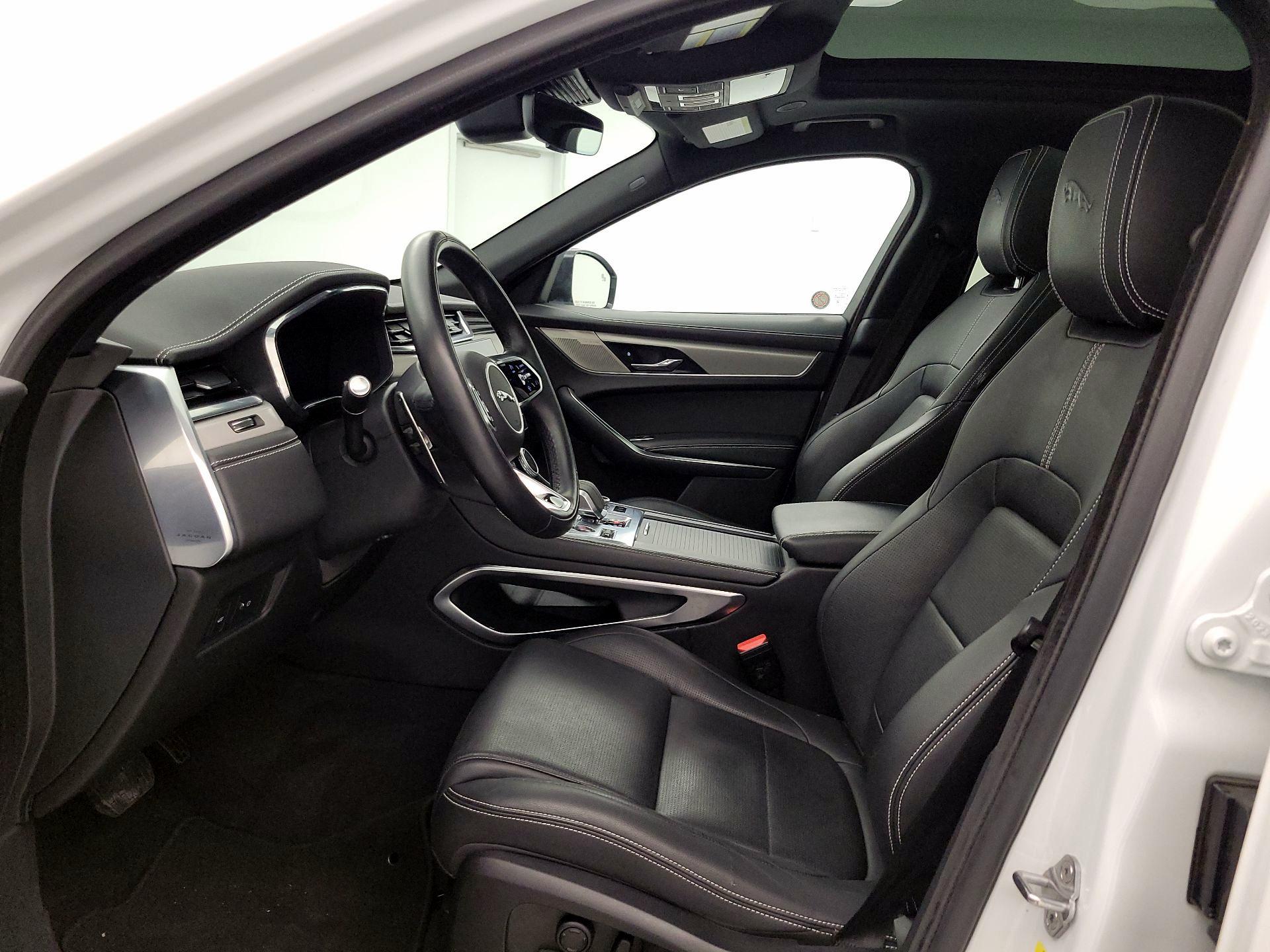 Thumbnail: 2024 Jaguar F-Pace - 11