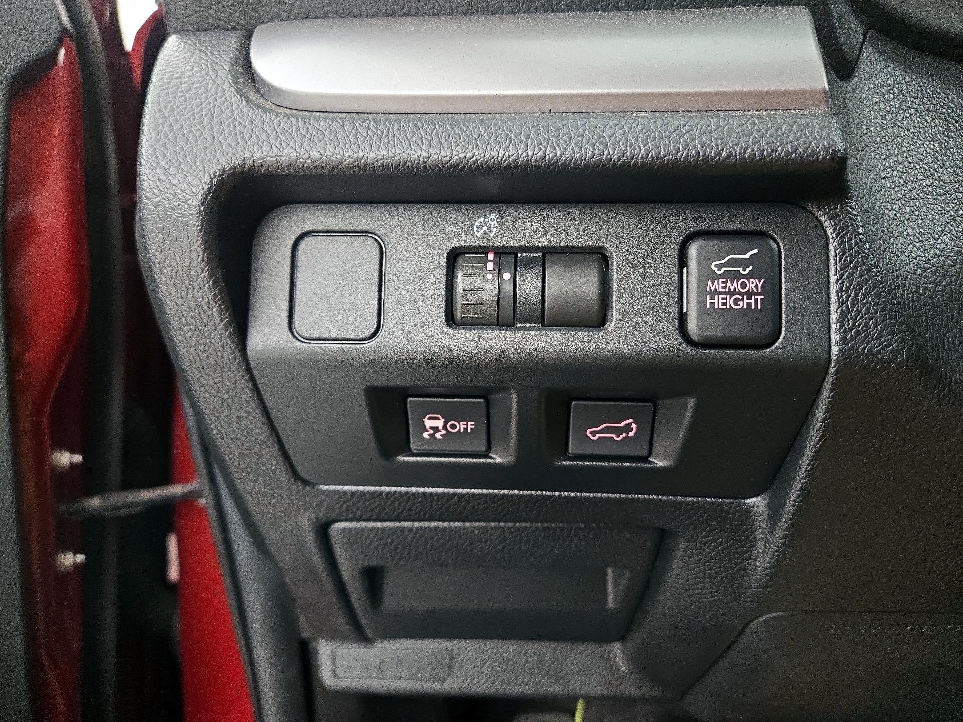 Thumbnail: 2015 Subaru Forester - 13