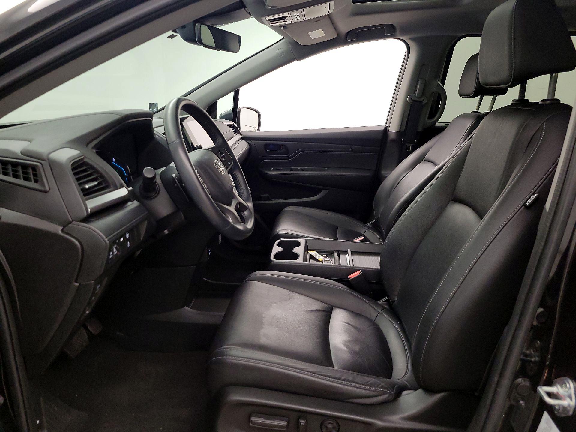 Thumbnail: 2023 Honda Odyssey - 11