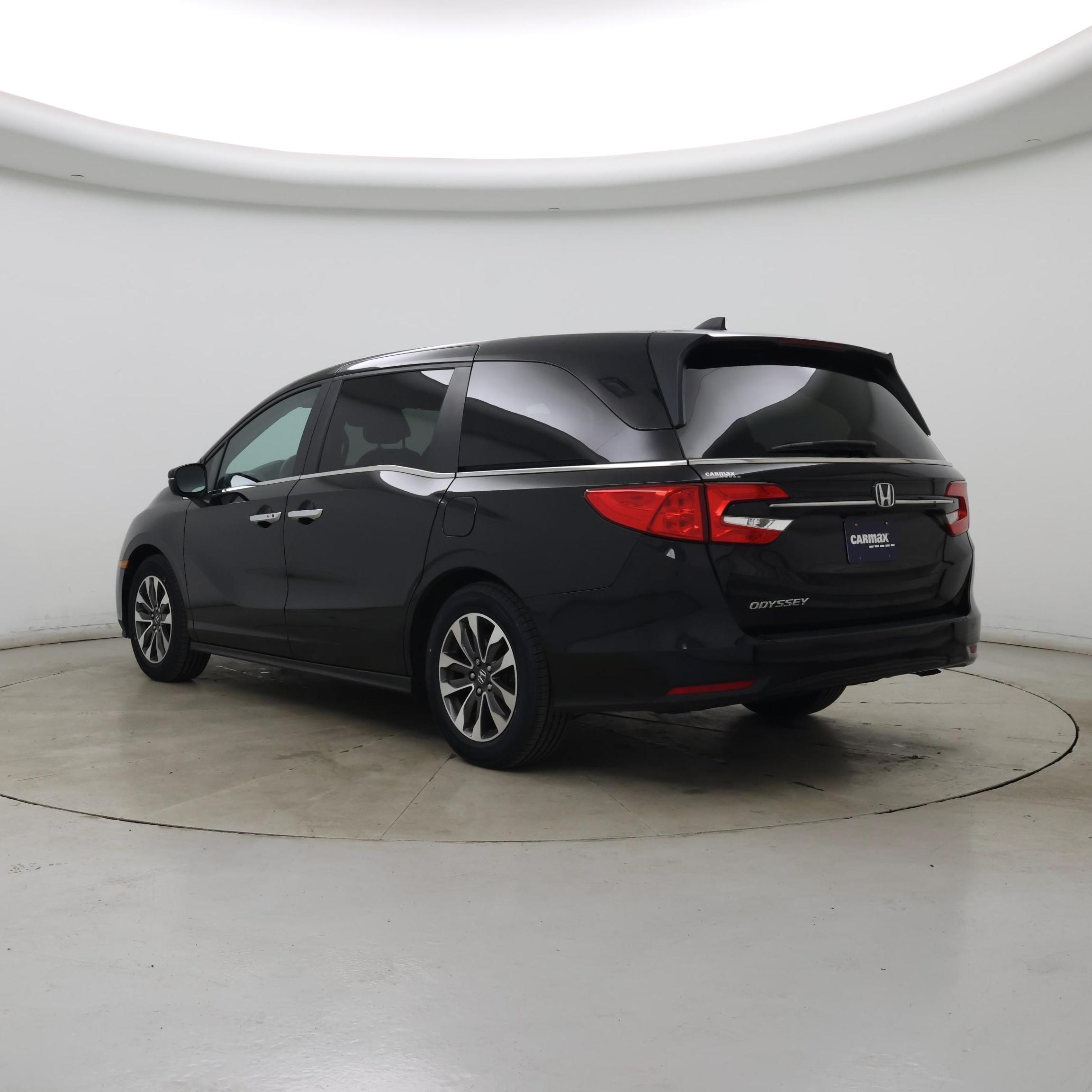 Thumbnail: 2023 Honda Odyssey - 2