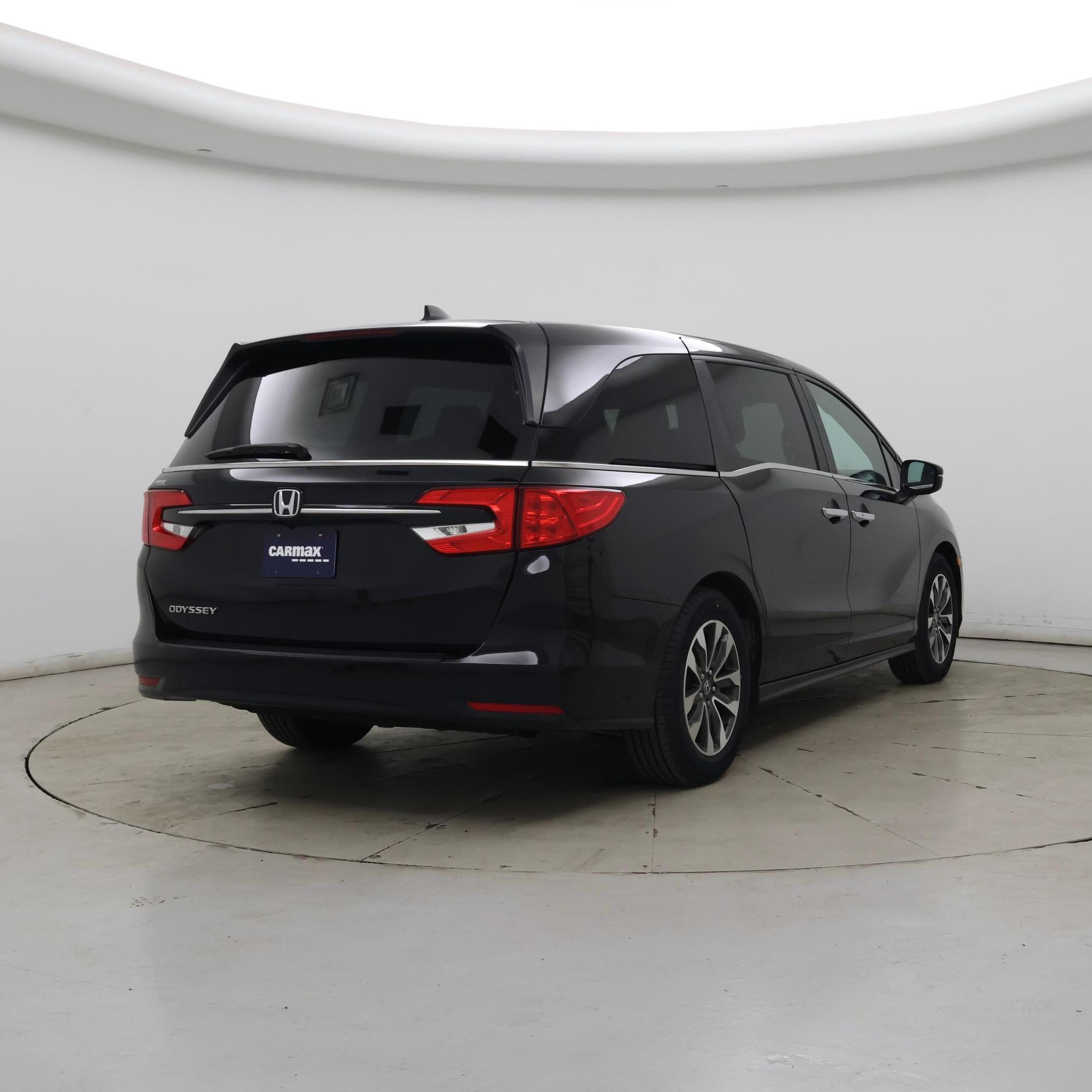 Thumbnail: 2023 Honda Odyssey - 8