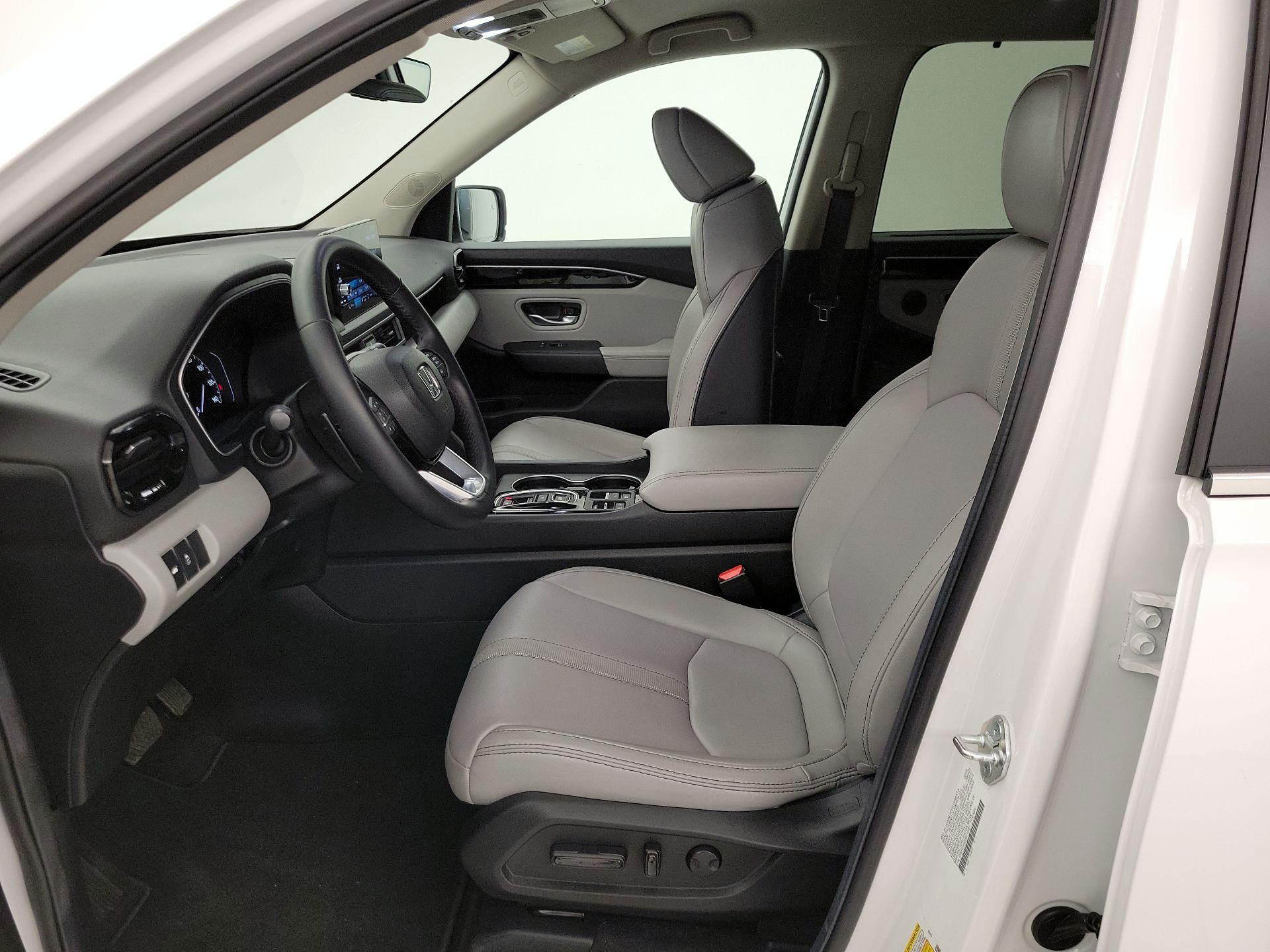 Thumbnail: 2025 Honda Pilot - 11