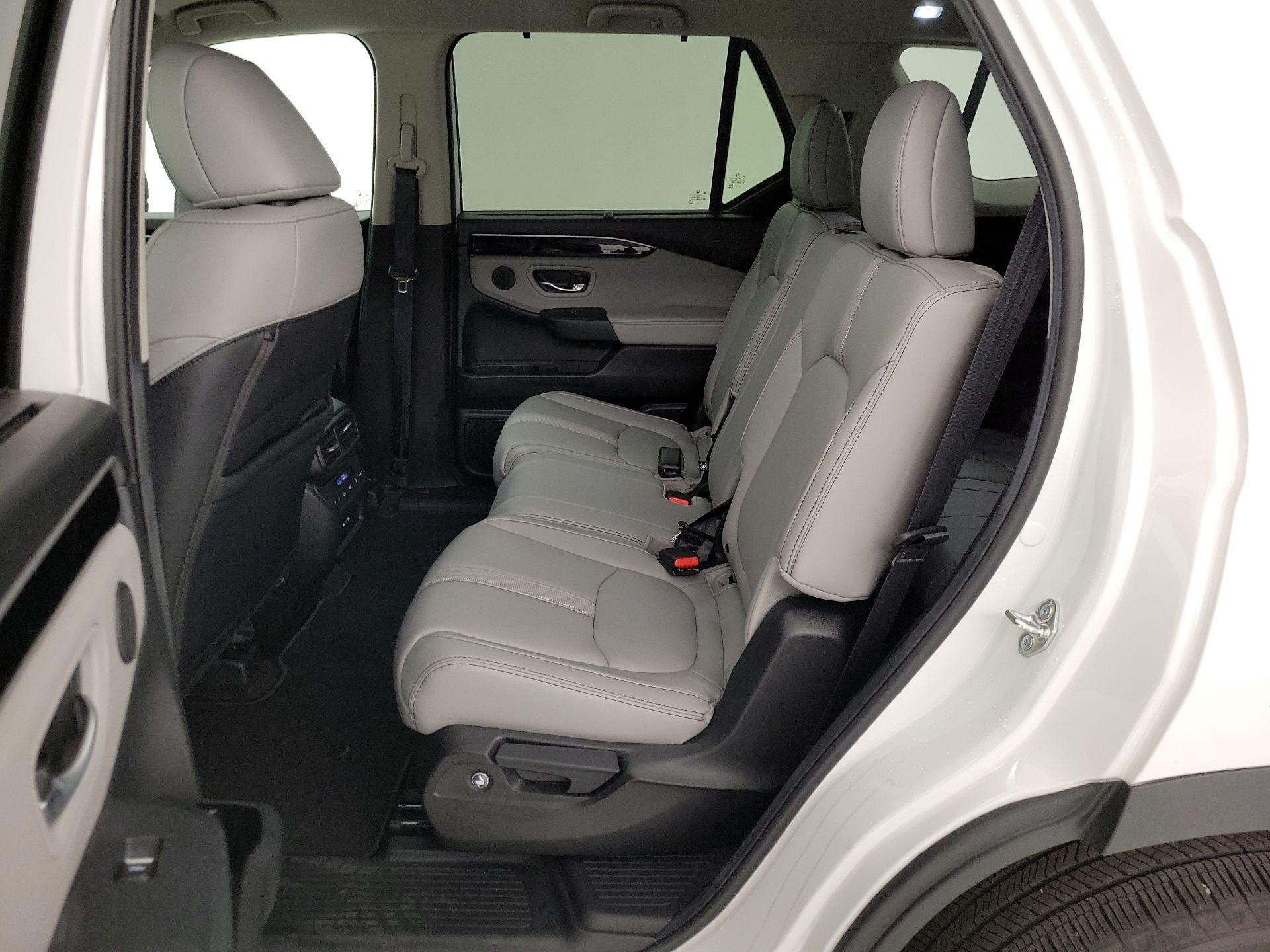 Thumbnail: 2025 Honda Pilot - 19