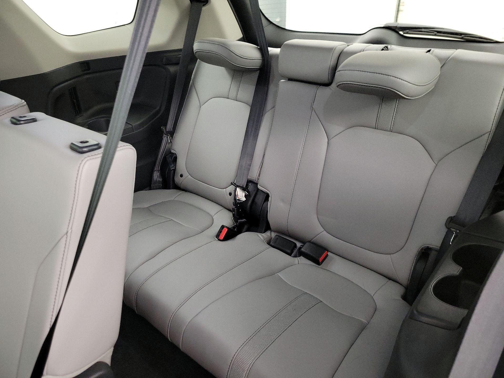 Thumbnail: 2025 Honda Pilot - 20