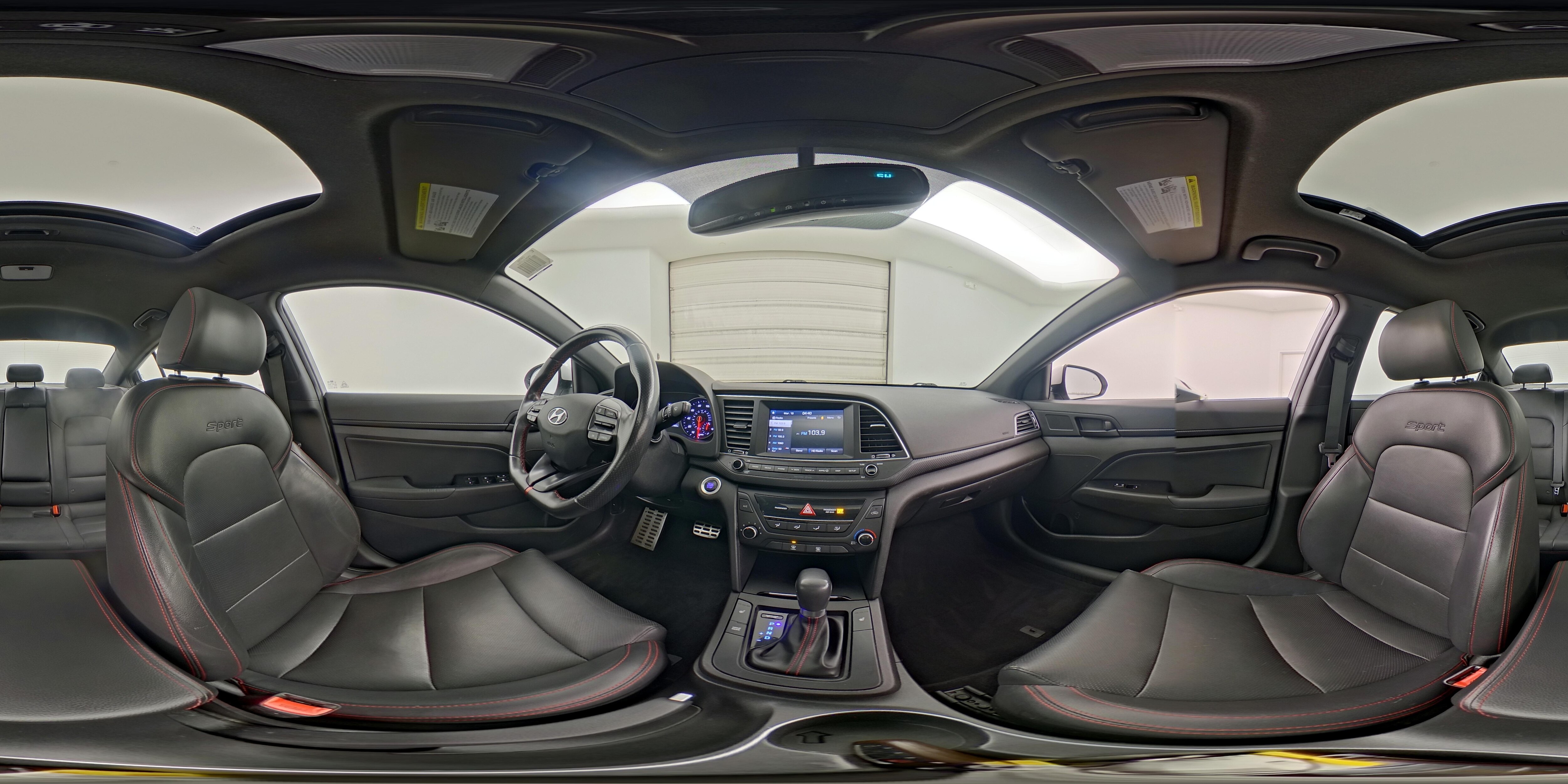 2018 Hyundai Elantra Sport - Photo 25