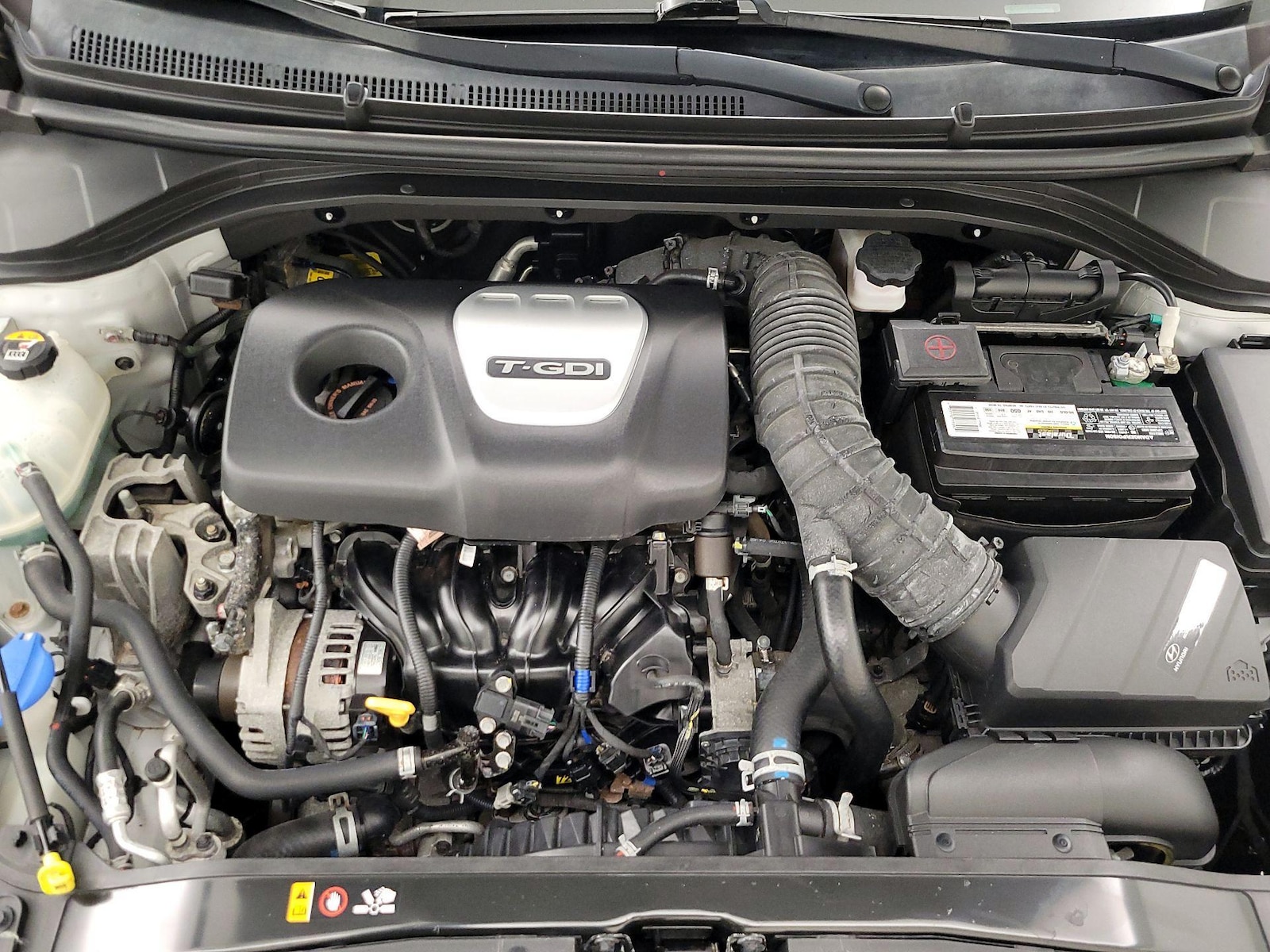 2018 Hyundai Elantra Sport - Photo 23