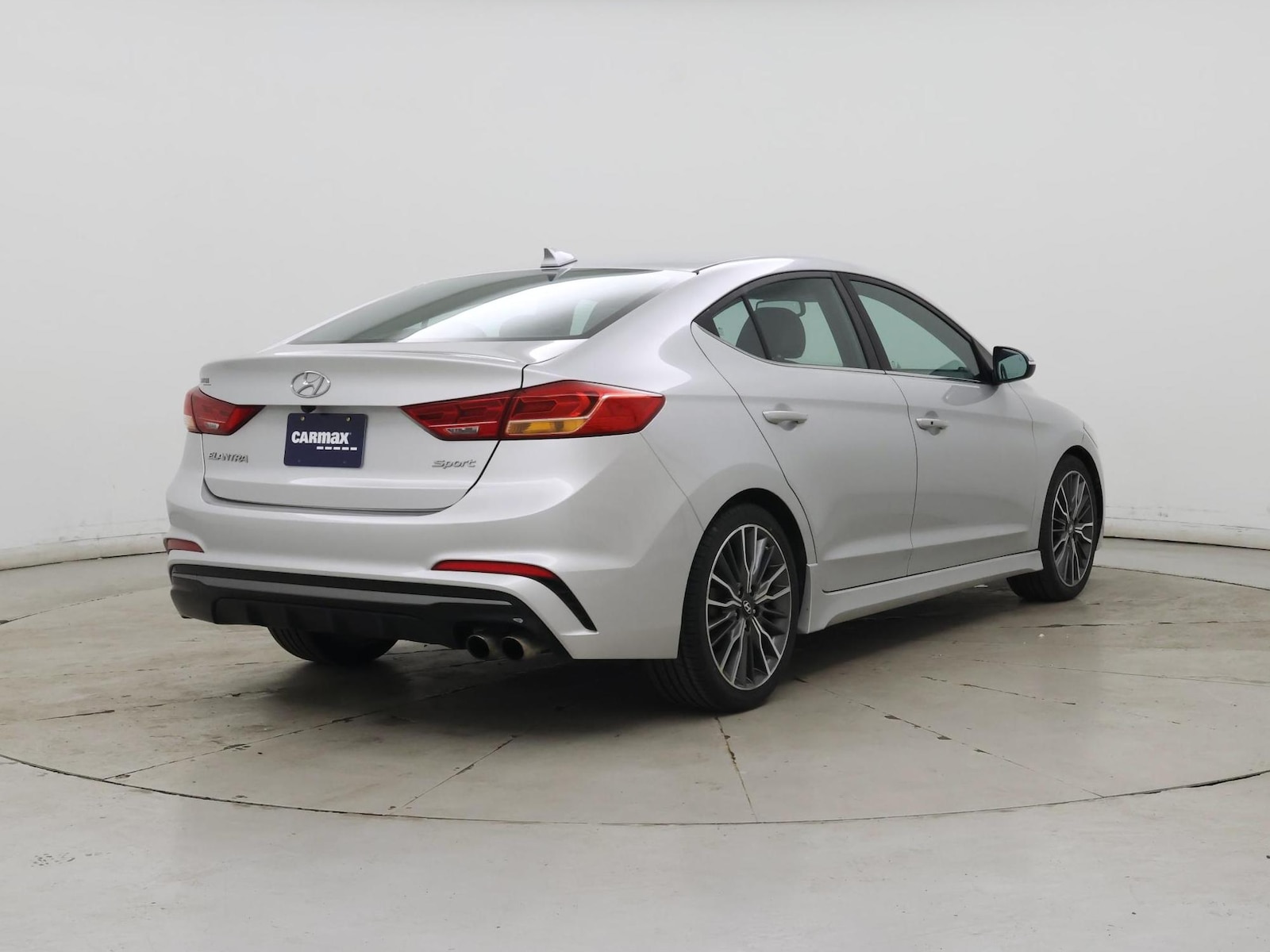 2018 Hyundai Elantra Sport - Photo 9