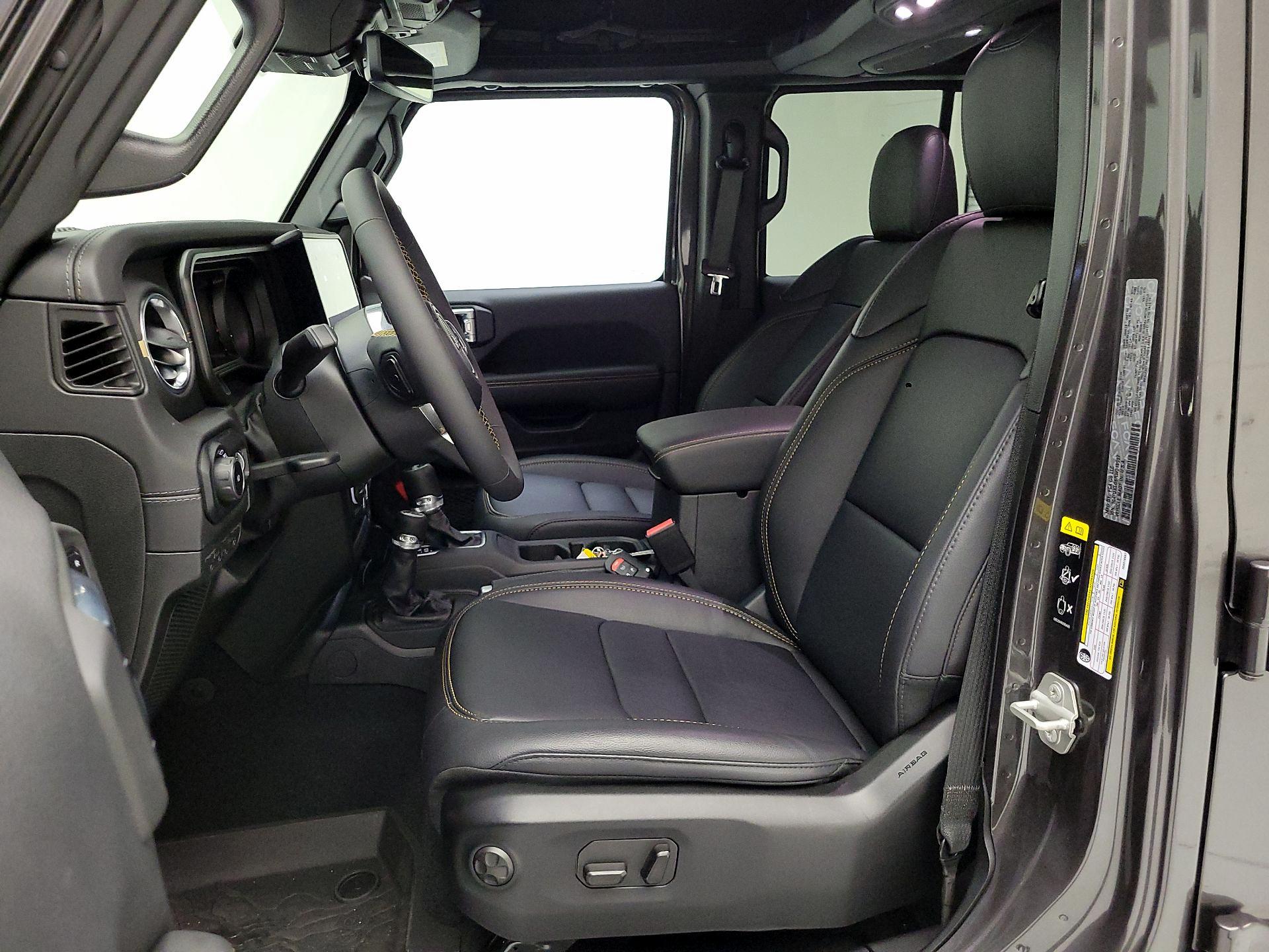 Thumbnail: 2024 Jeep Wrangler - 11