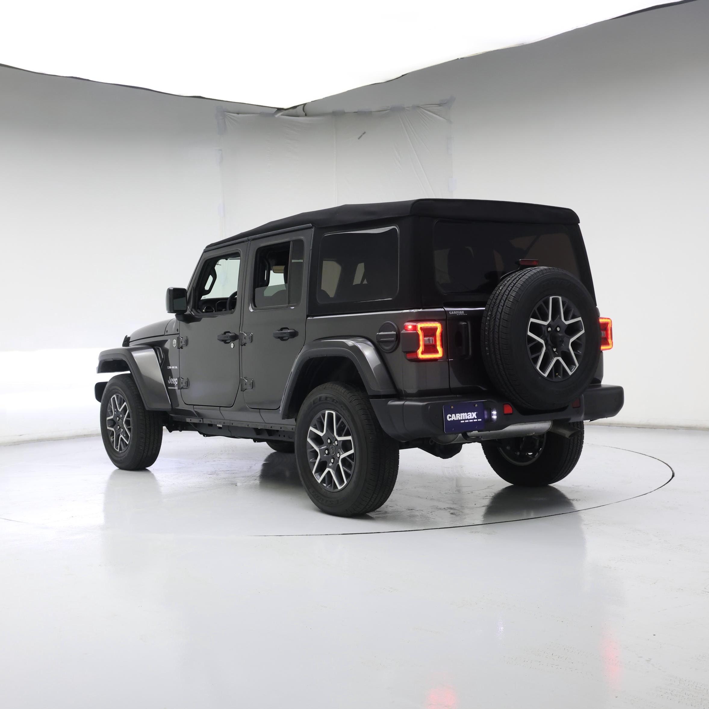 Thumbnail: 2024 Jeep Wrangler - 2