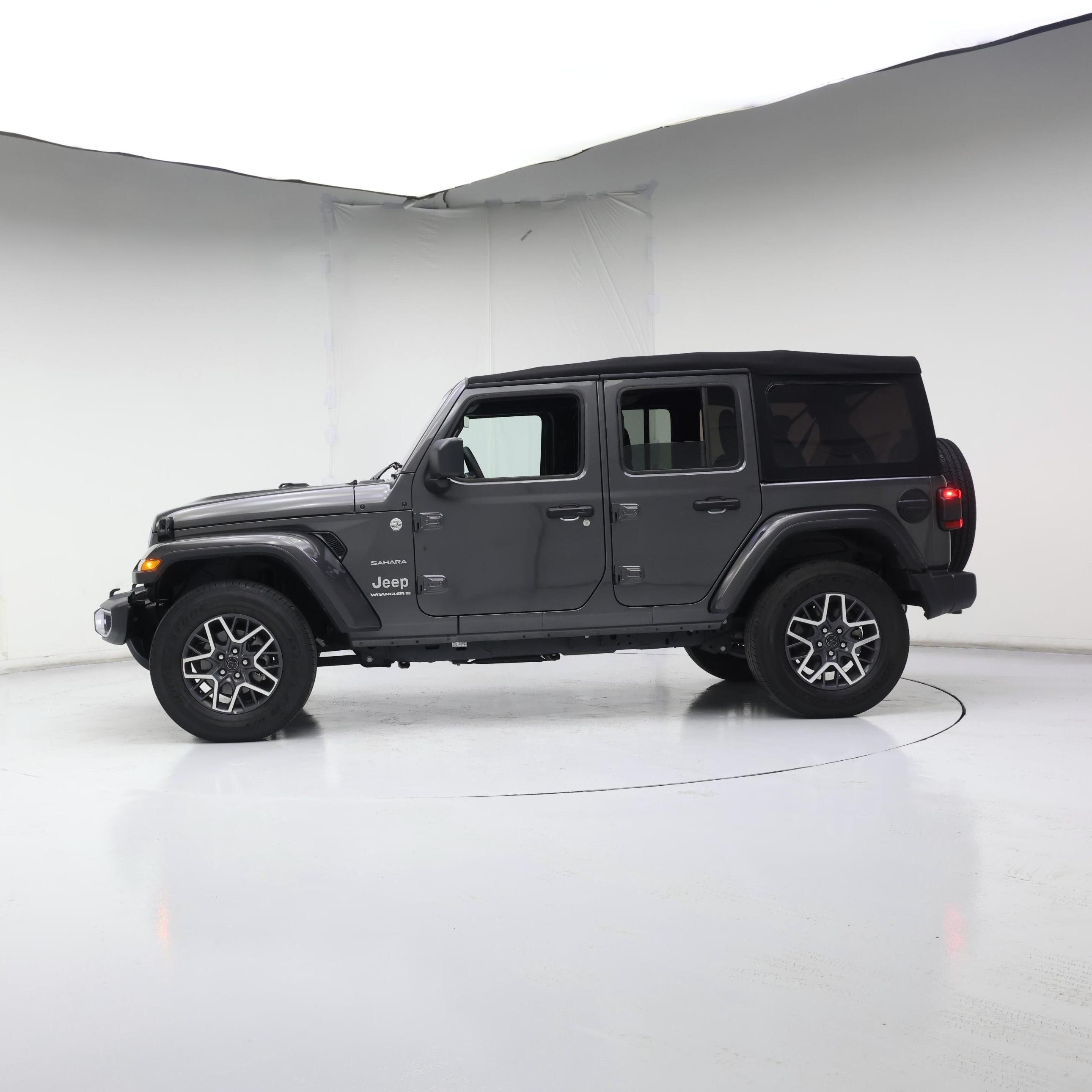 Thumbnail: 2024 Jeep Wrangler - 3