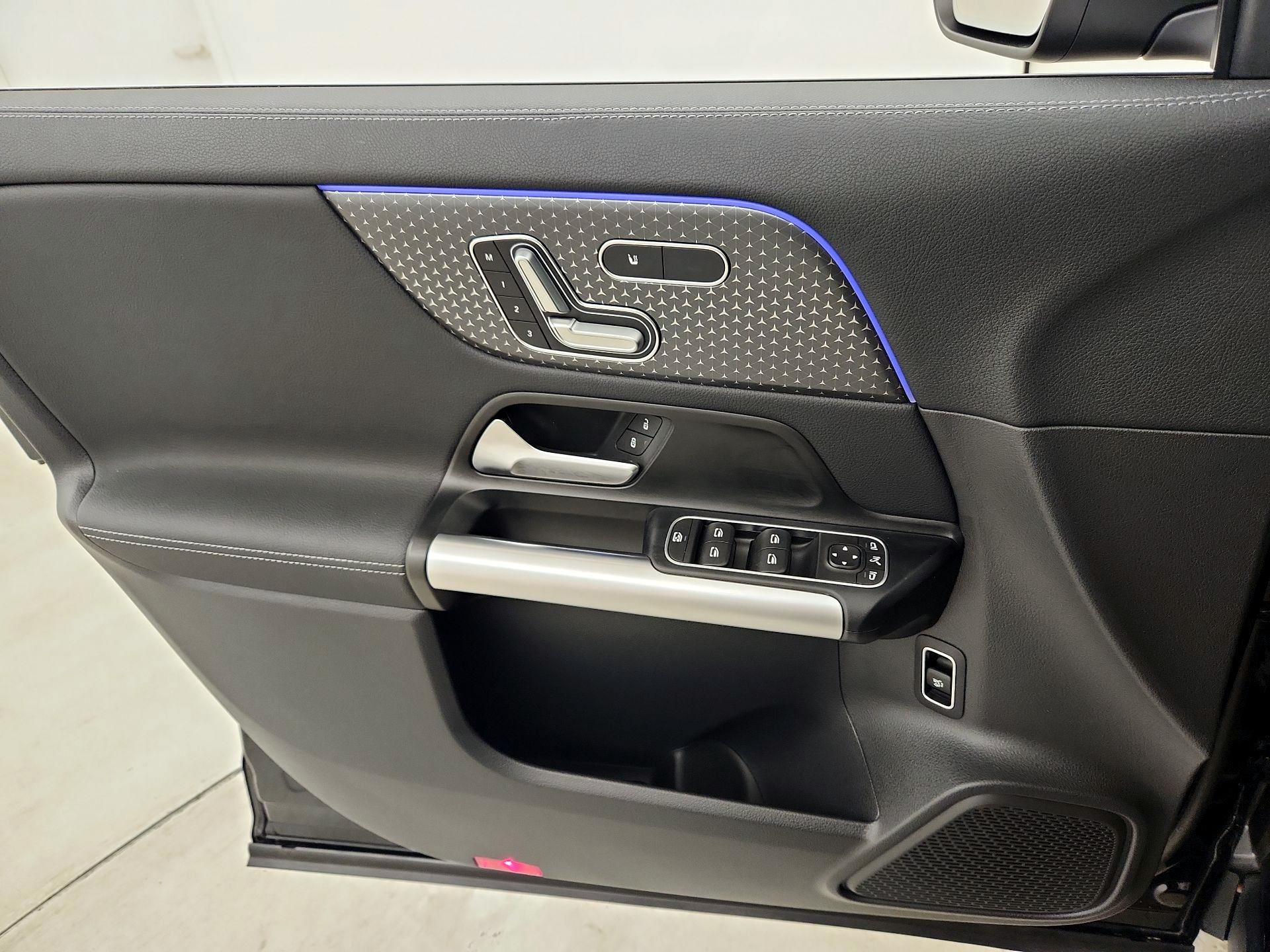 Thumbnail: 2024 Mercedes-Benz GLA - 12