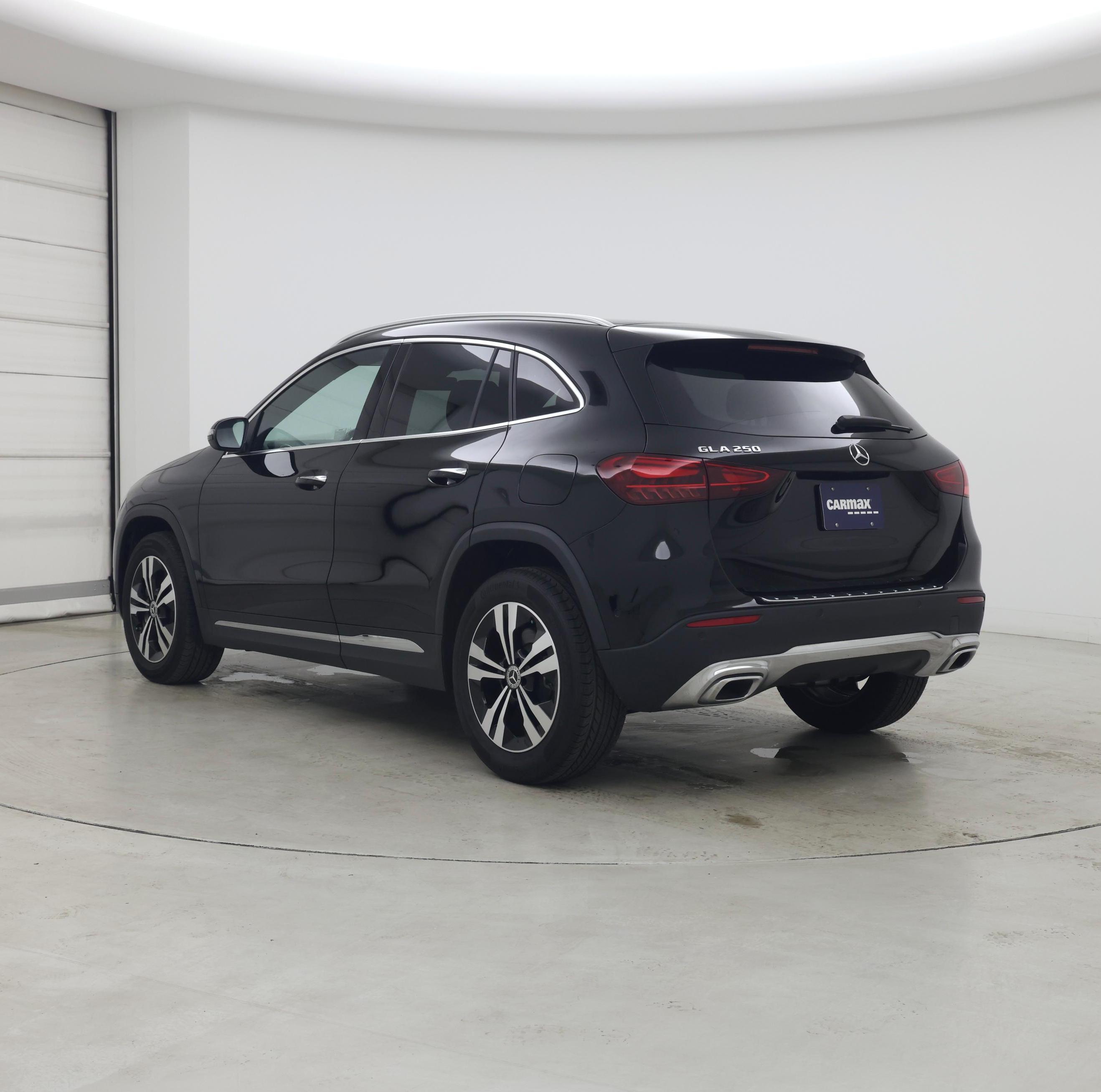 Thumbnail: 2024 Mercedes-Benz GLA - 2