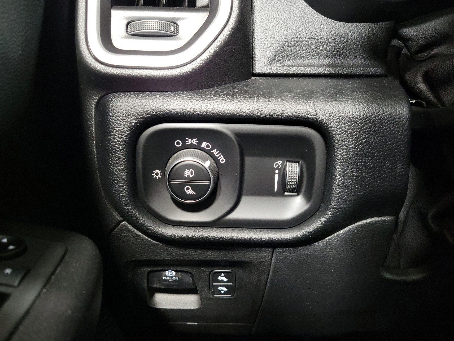 Thumbnail: 2021 RAM 1500 - 13