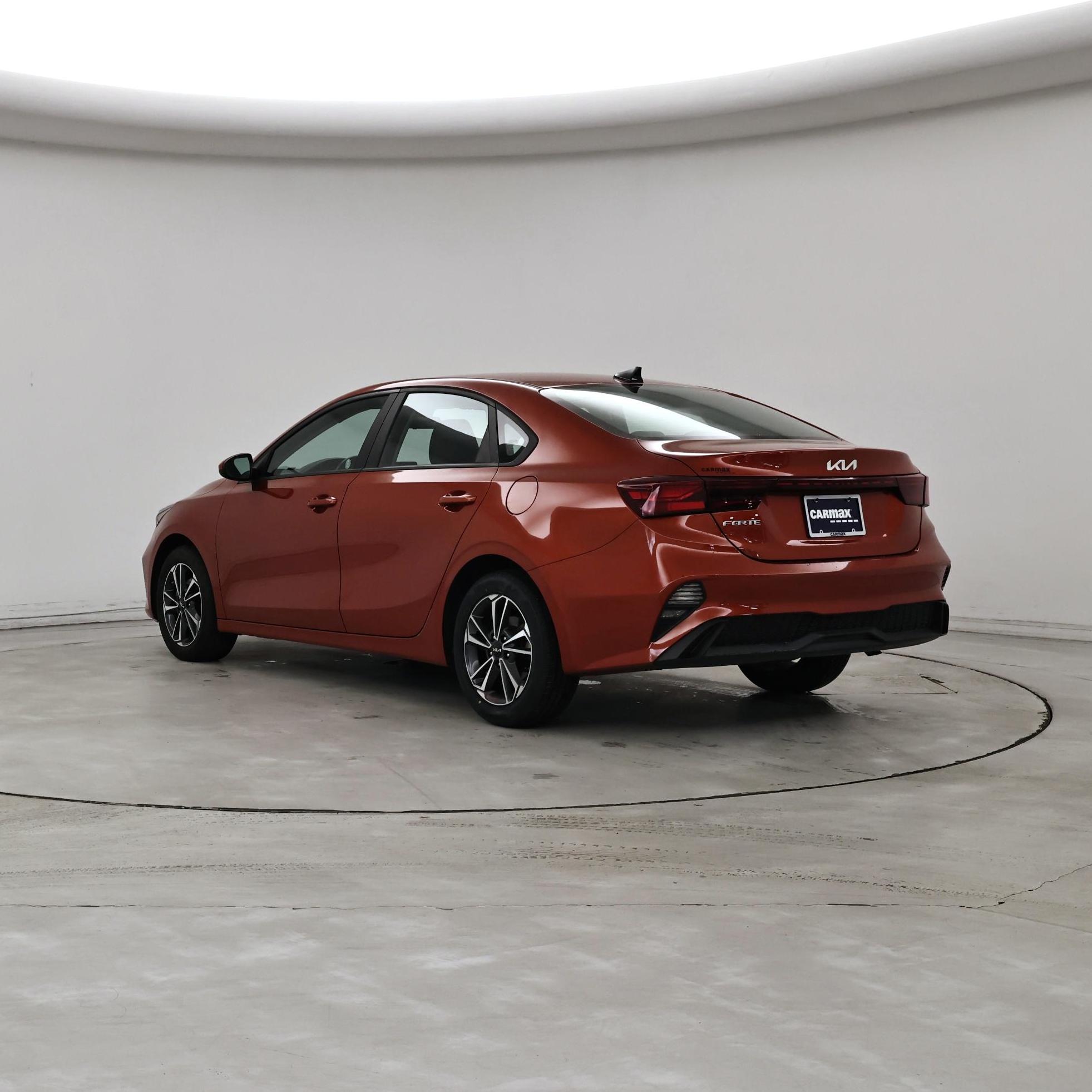 Thumbnail: 2024 Kia Forte - 2