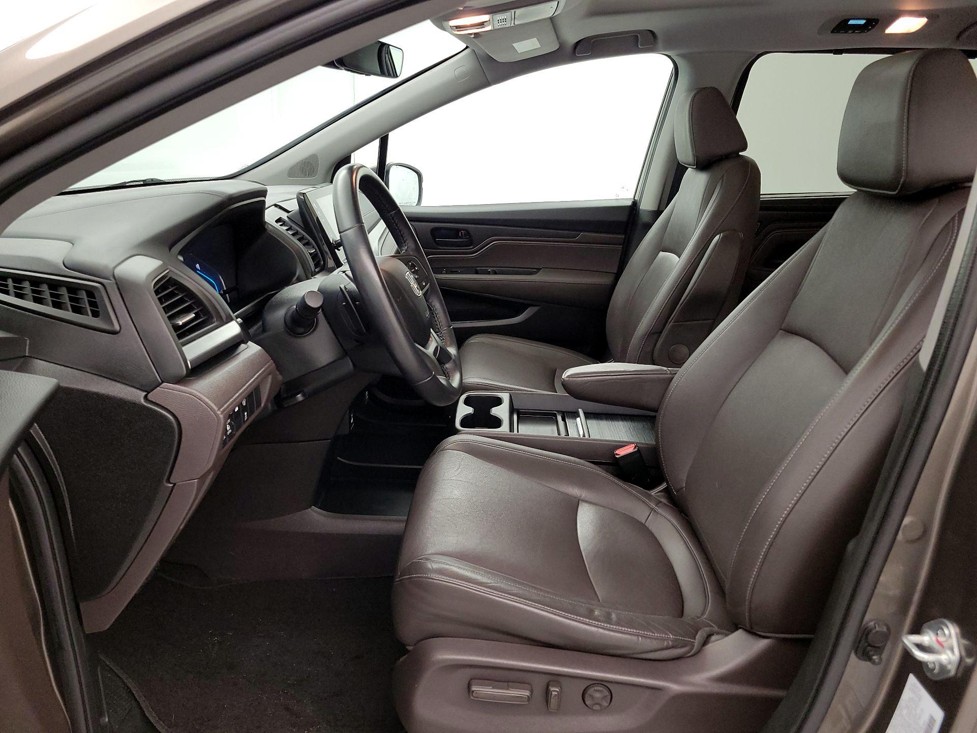 Thumbnail: 2022 Honda Odyssey - 11