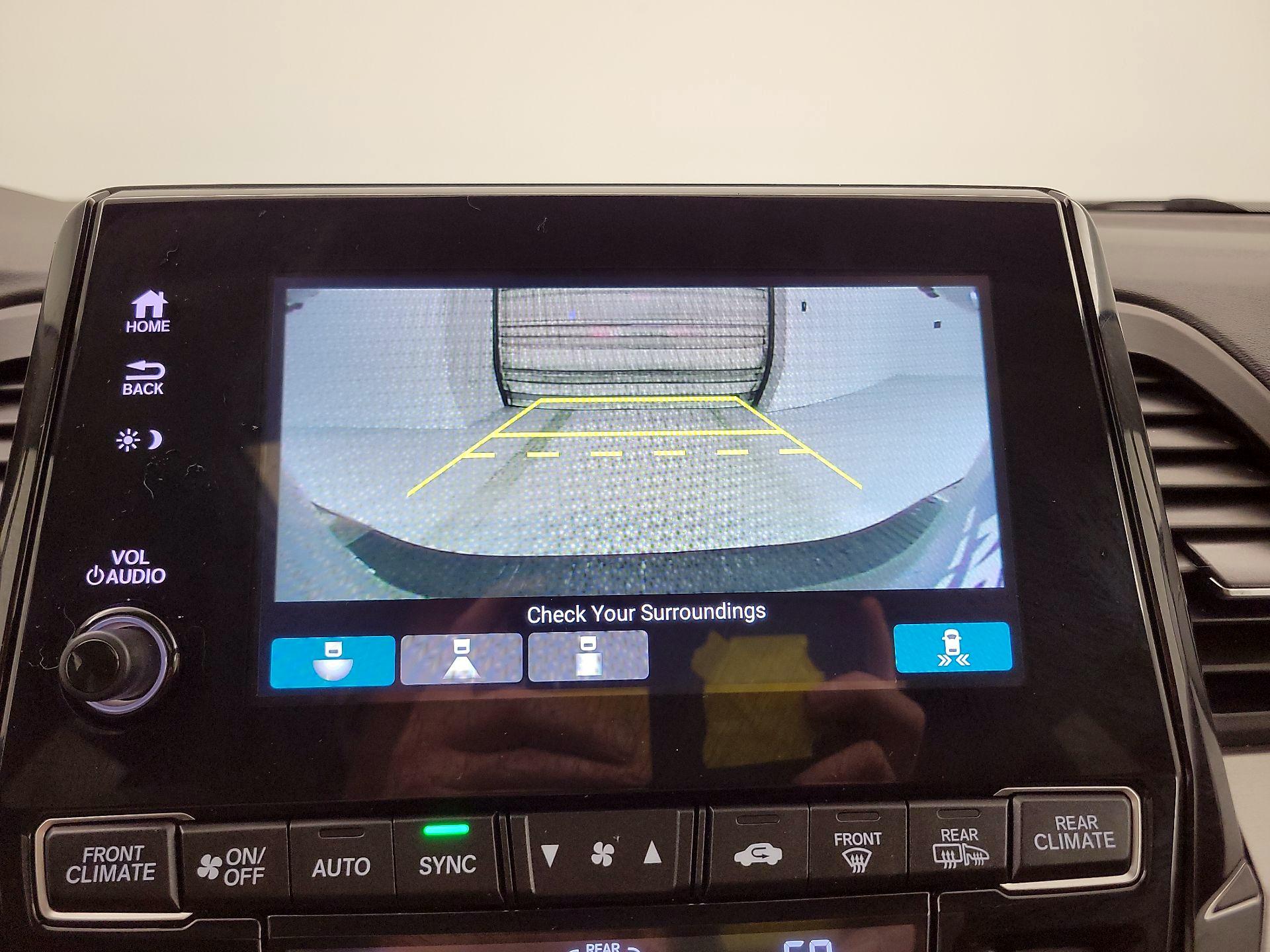 Thumbnail: 2022 Honda Odyssey - 14