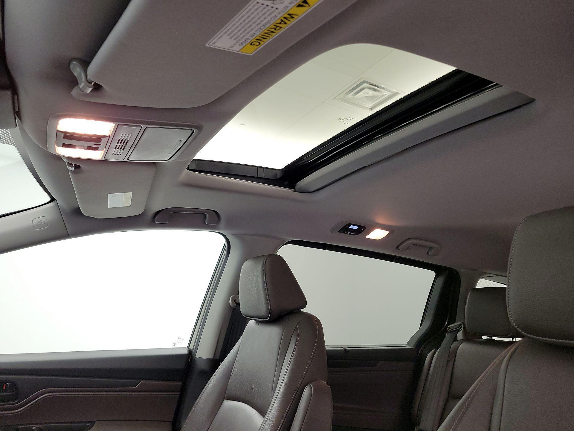 Thumbnail: 2022 Honda Odyssey - 19