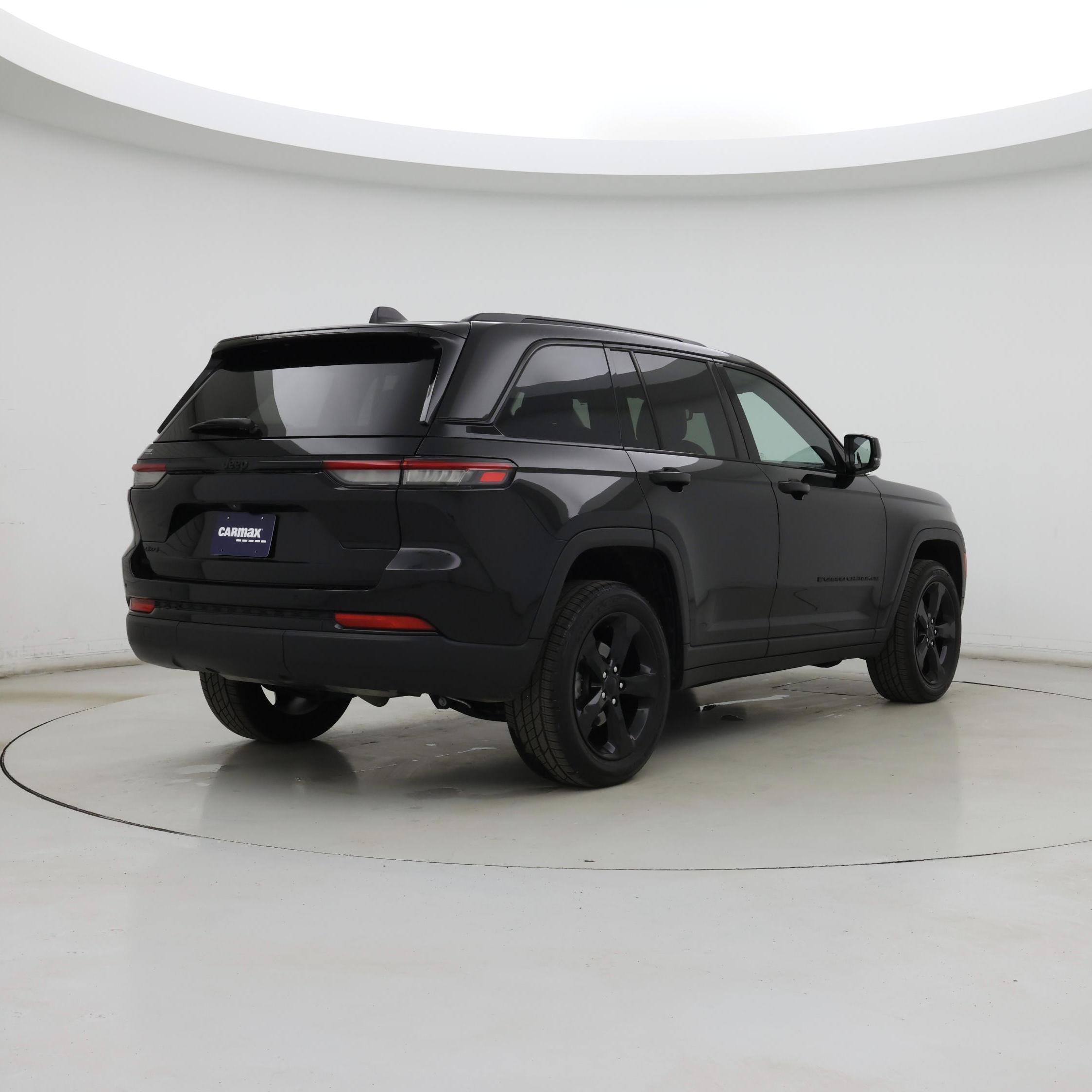 Thumbnail: 2022 Jeep Grand Cherokee - 8