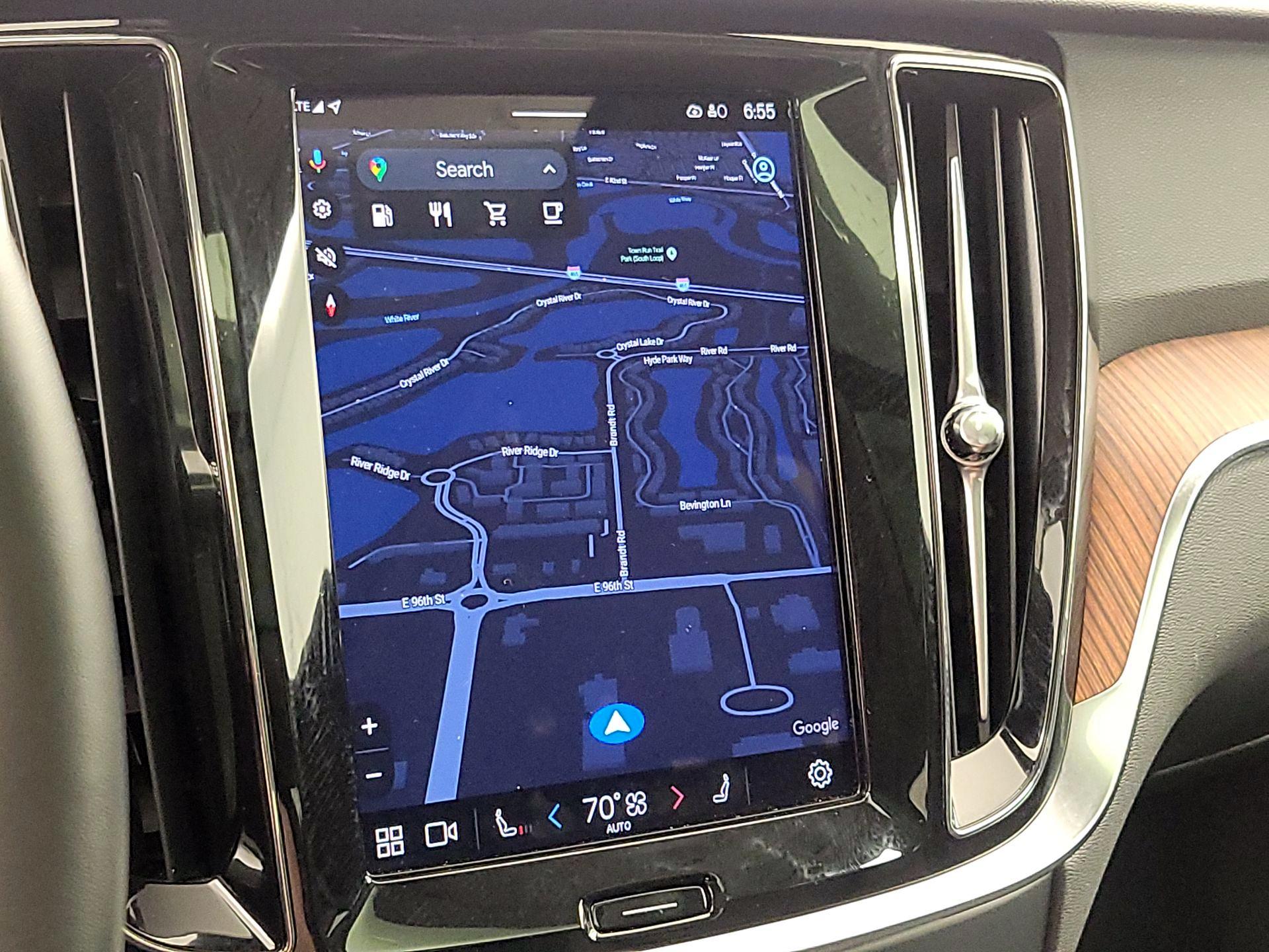 Thumbnail: 2025 Volvo S60 - 14