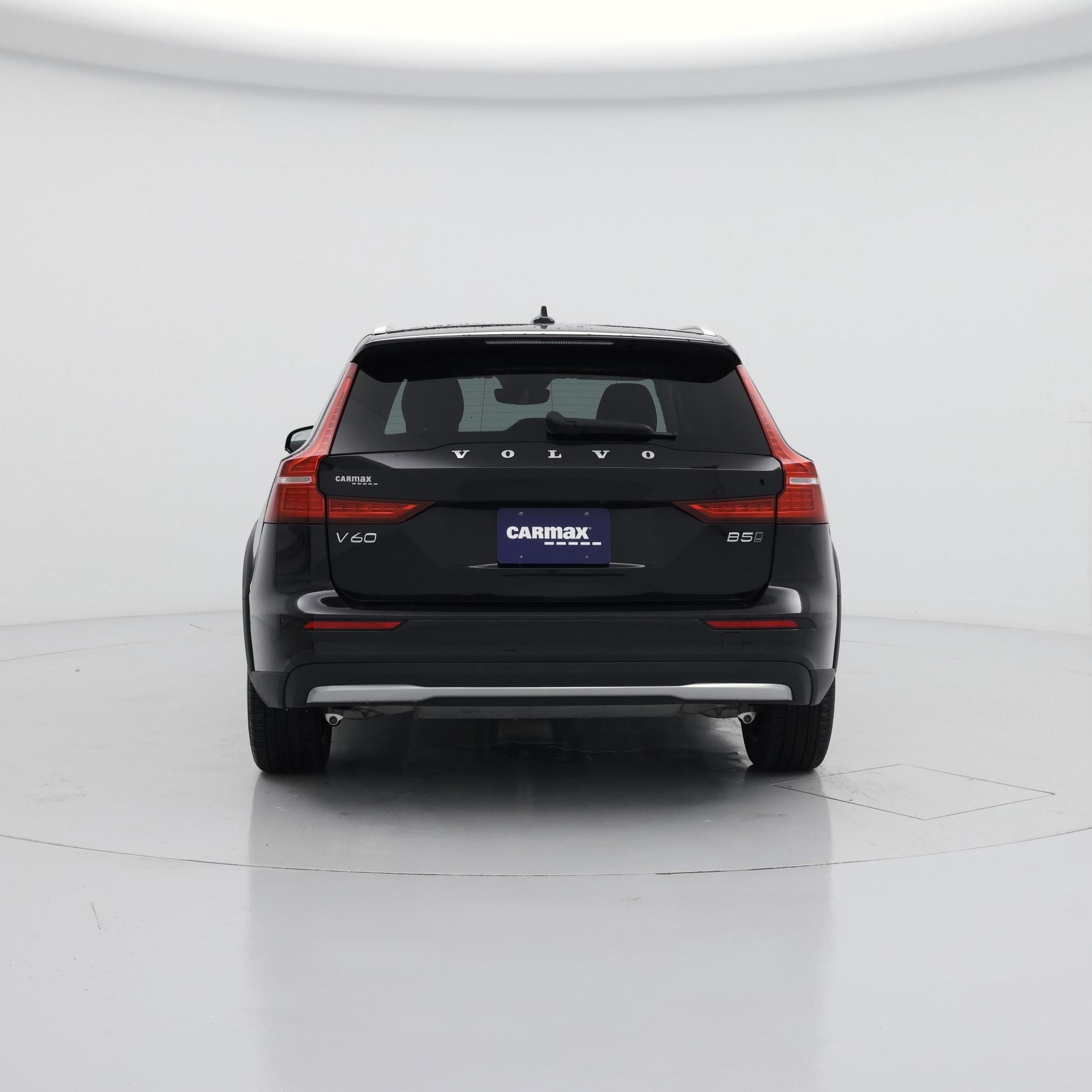 Thumbnail: 2025 Volvo S60 - 6