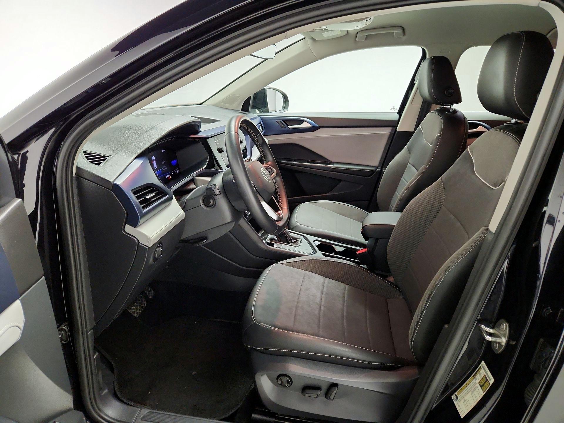 Thumbnail: 2024 Volkswagen Taos - 11