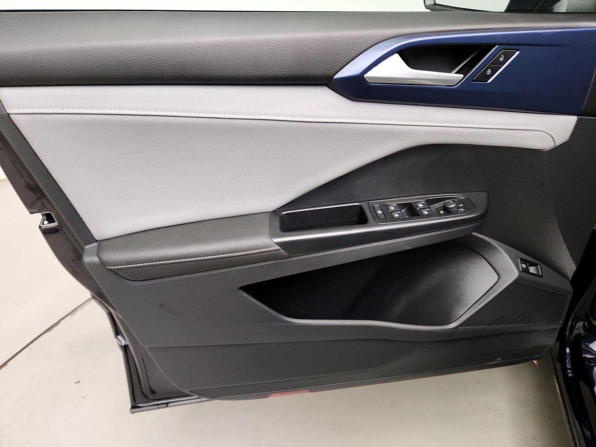 Thumbnail: 2024 Volkswagen Taos - 12