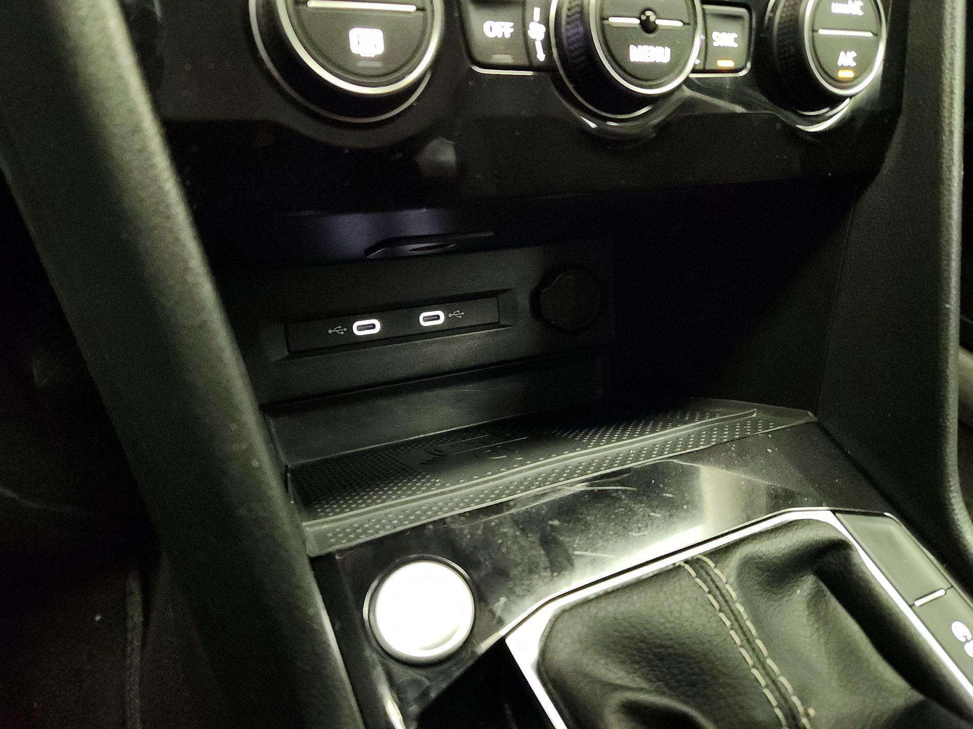 Thumbnail: 2024 Volkswagen Taos - 18