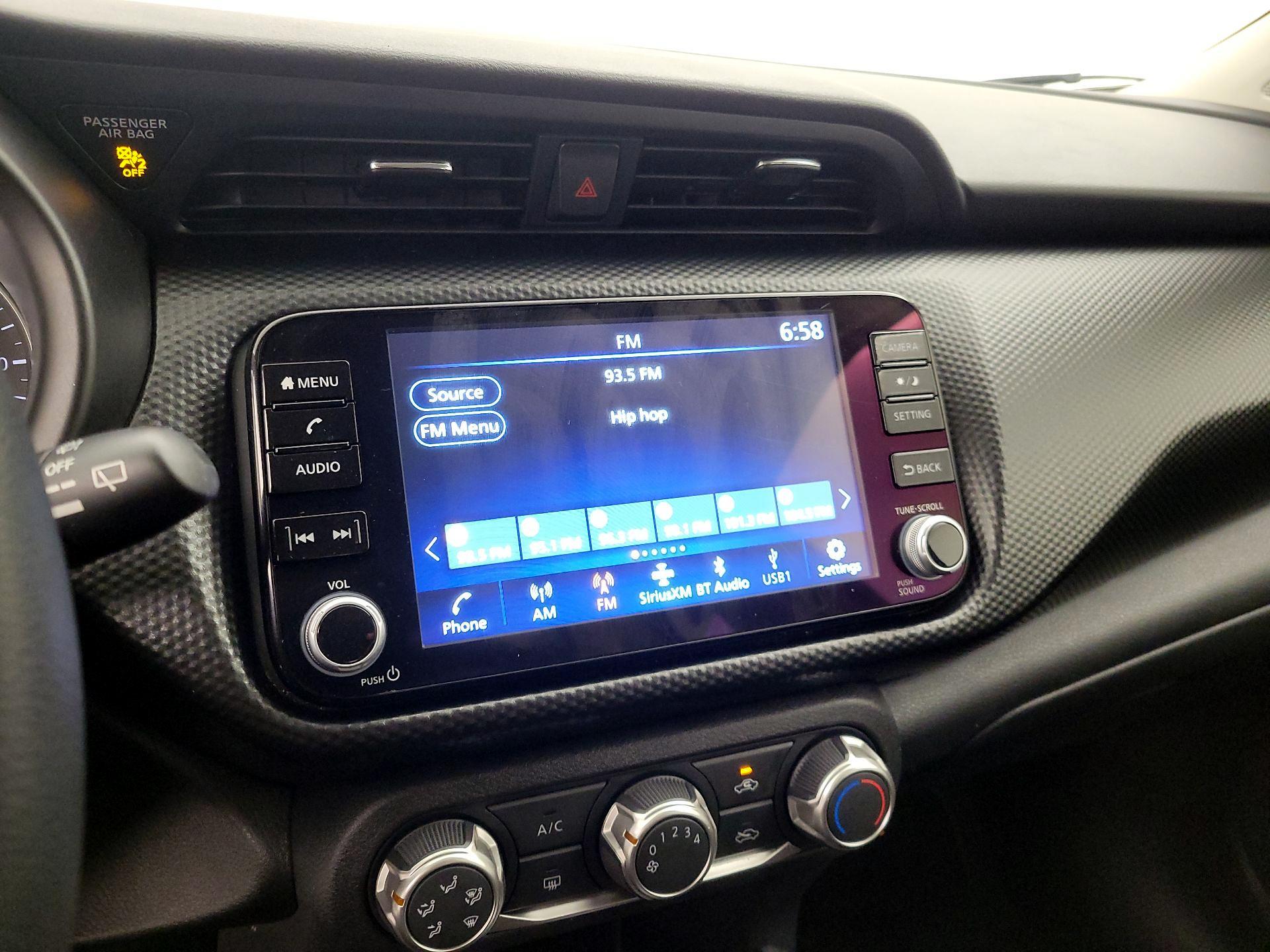 Thumbnail: 2023 Nissan Kicks - 14