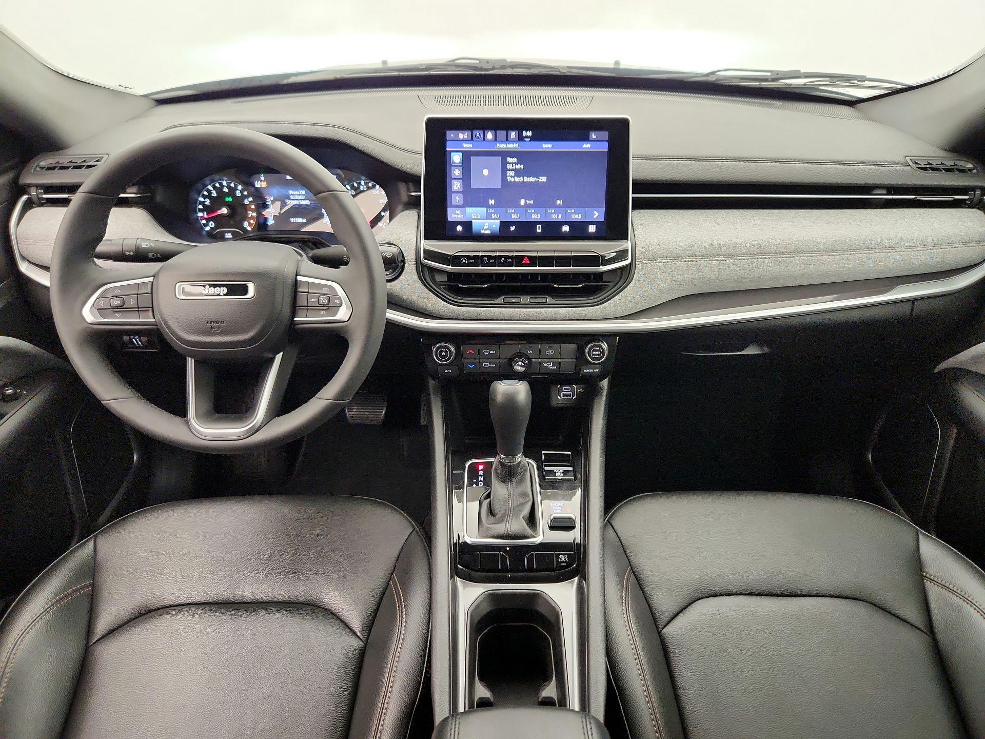 Thumbnail: 2023 Jeep Compass - 9