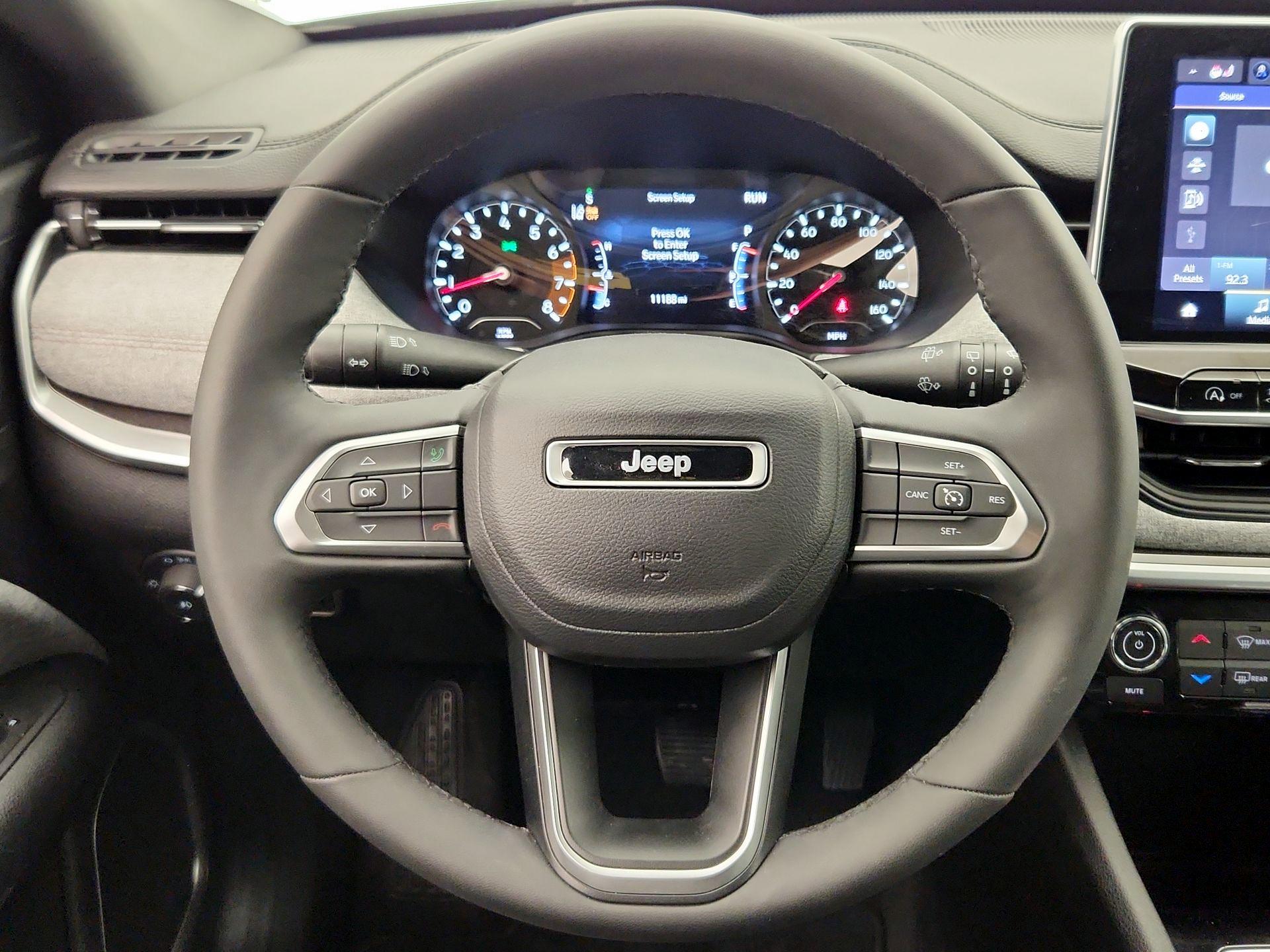 Thumbnail: 2023 Jeep Compass - 10